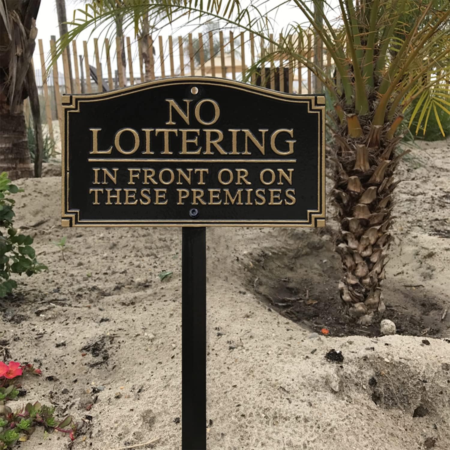 SmartSign Placa de declaración GardenBoss “No Loitering In Front Or On These Premises” GardenBoss  Placa de aluminio de 5.75 x 9.5 pulgadas con