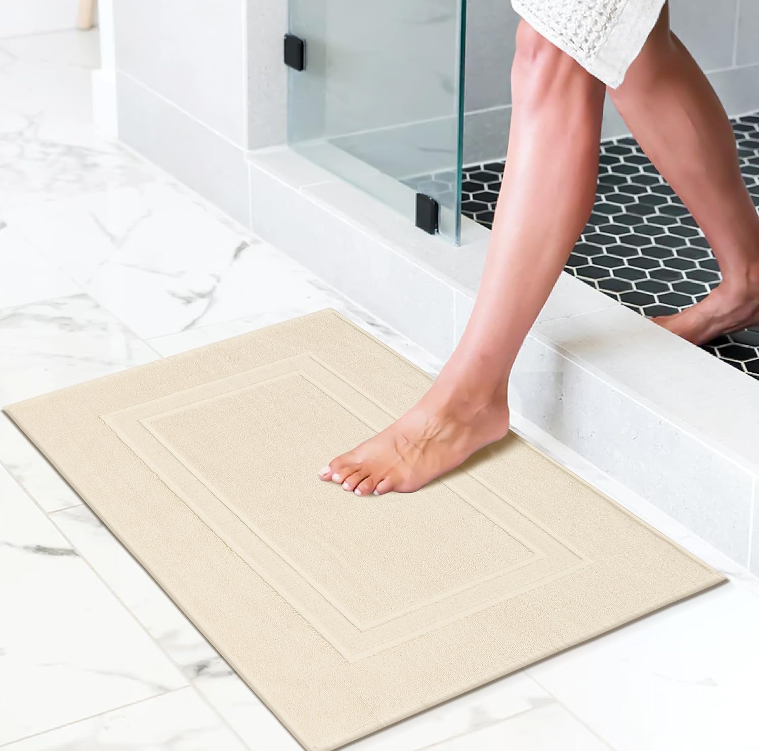 GLAMBURG Paquete de 2 tapetes de baño de algodón prémium de 20 x 32 pulgadas, 100% algodón hilado en anillo, calidad de hotel y spa, 21.16 ozm,