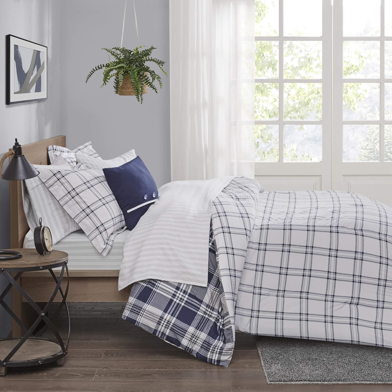 Madison Park Essentials Cozy Bed in A Bag – Edredón reversible con juego de sábanas completo, diseño casual de cabaña a cuadros, funda para todas