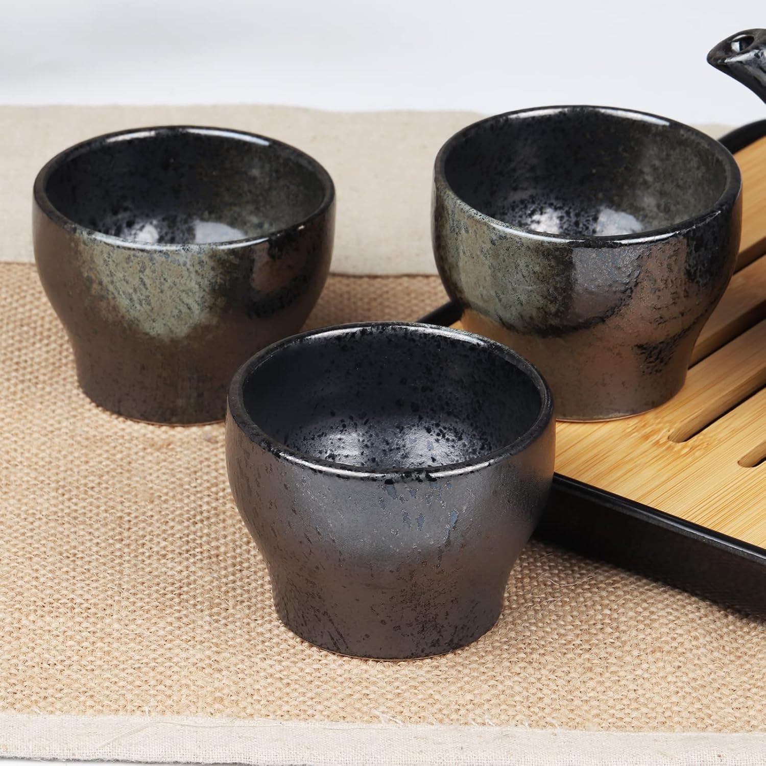 Hannah Choice Juego de té japonés de cerámica, juegos de té negro con 1 tetera, 4 tazas de té, 1 bandeja de té, 1 infusor de acero inoxidable,