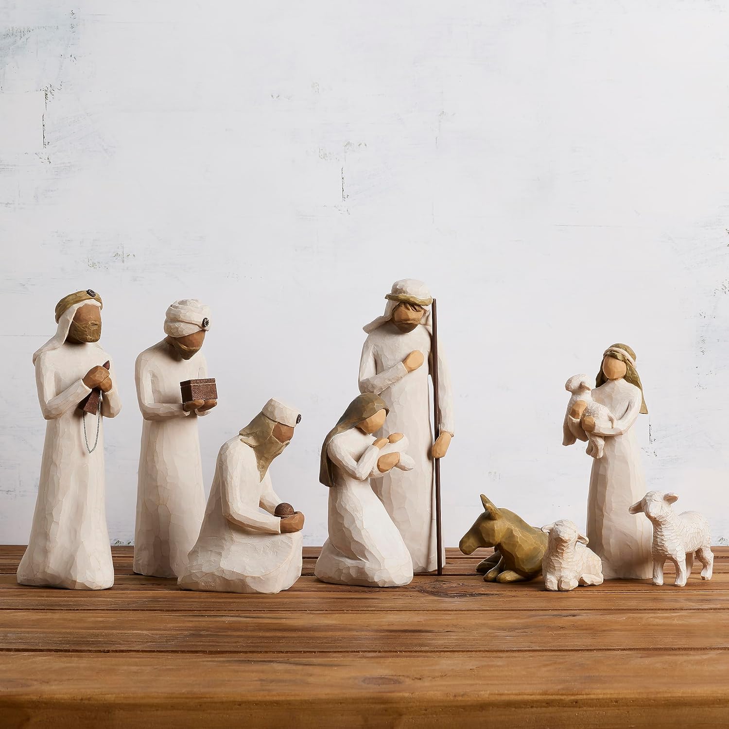 Willow Tree Nativity Starter Figures Plus Three Wisemen, juego de 9 piezas esculpidas pintadas a mano