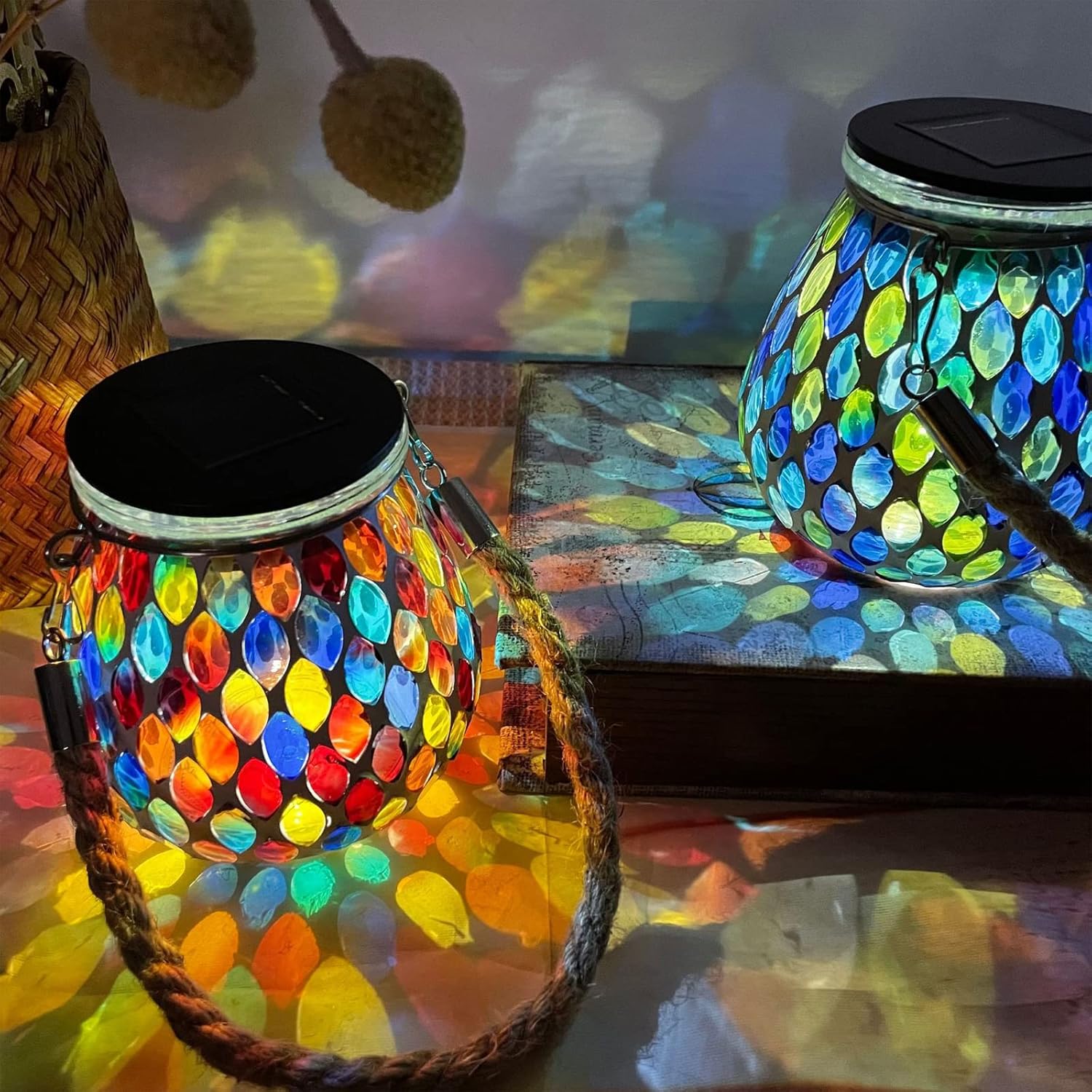 Luces solares para exteriores con tarro de vidrio de mosaico de varios colores, faroles de energía solar, luces colgantes de noche, lámparas LED de