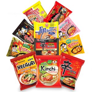 FOODIE BOXX Paquete variado de fideos ramen instantáneos coreanos con galletas y palillos (coreano) FOODIE BOXX Paquete variado de fideos ramen instantáneos coreanos con galletas y palillos (coreano)