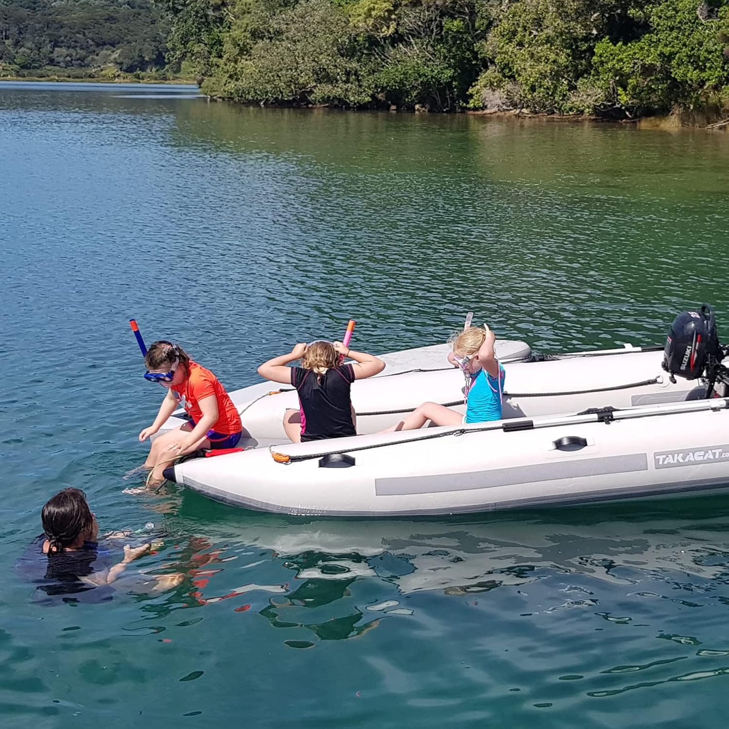 380LX – Bote inflable para 6 personas, diseño de arco abierto ultraportátil, 12.5 ft, gris