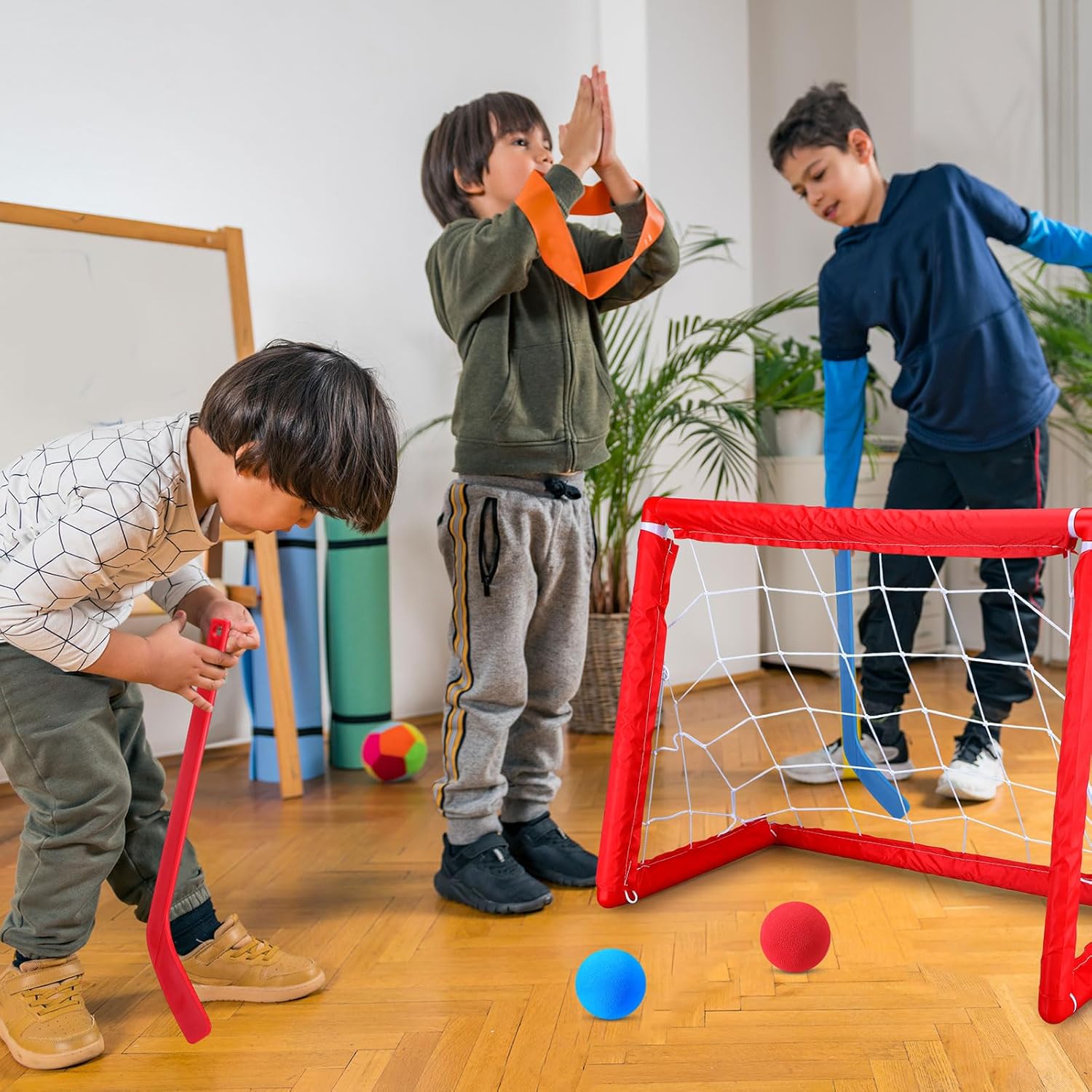 Juego de 2 juegos de mini hockey para niños, incluye 2 redes de hockey, 2 mini portería de hockey, 4 mini palos de hockey de plástico, 4 bolas de