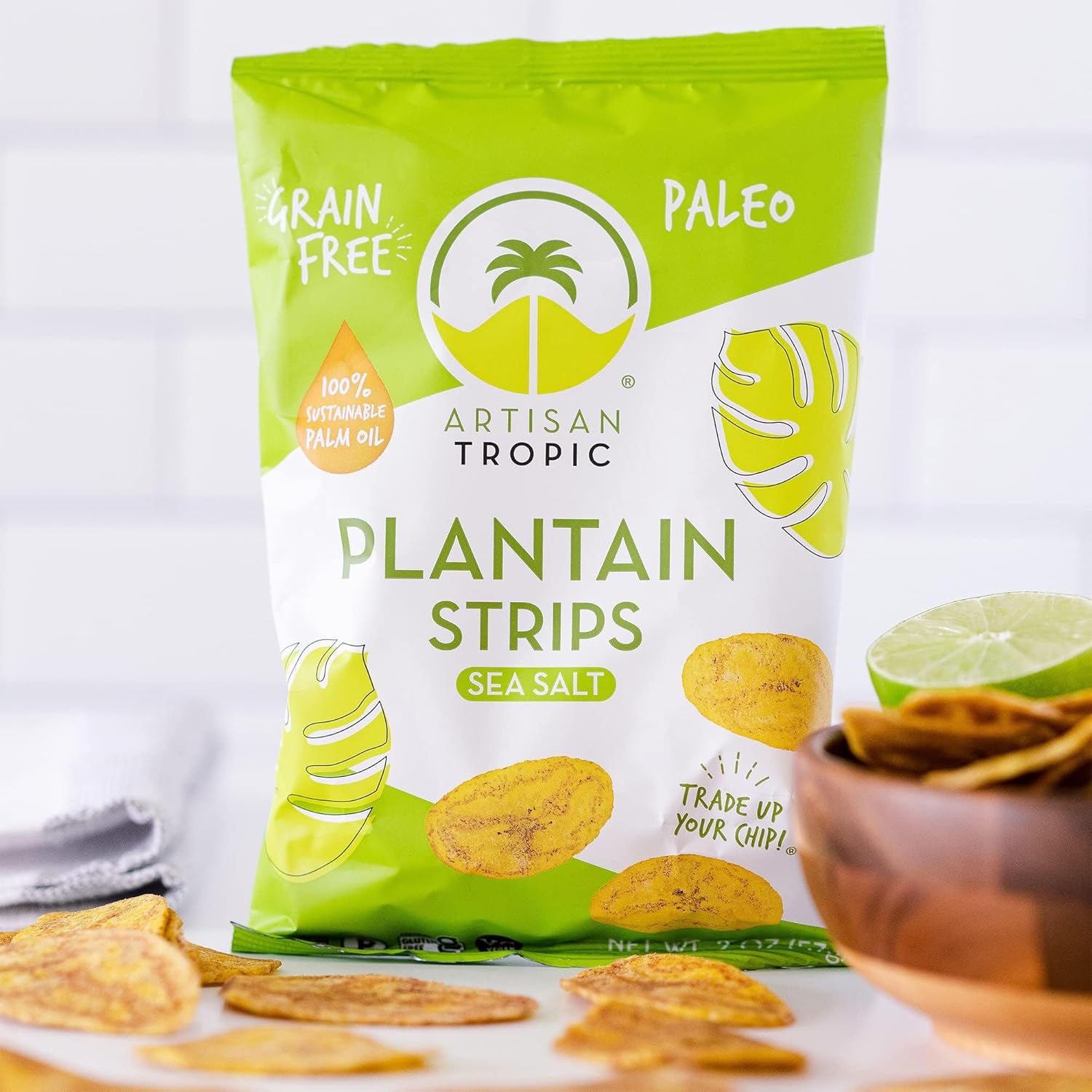 ARTISAN TROPIC Tiras de plátano con sal marina, paquete de 8, 2 onzas, vegano, paleo y sin gluten, bolsas individuales, aperitivos saludables para