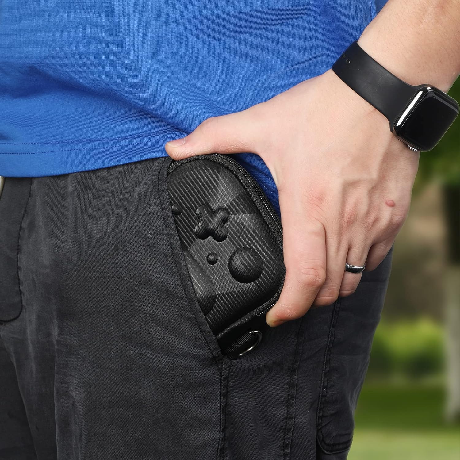 Funda delgada para Razer Kishi  Gamevice con control móvil de juegos con palancas de pulgar y mosquetón (tecnológico-negro)