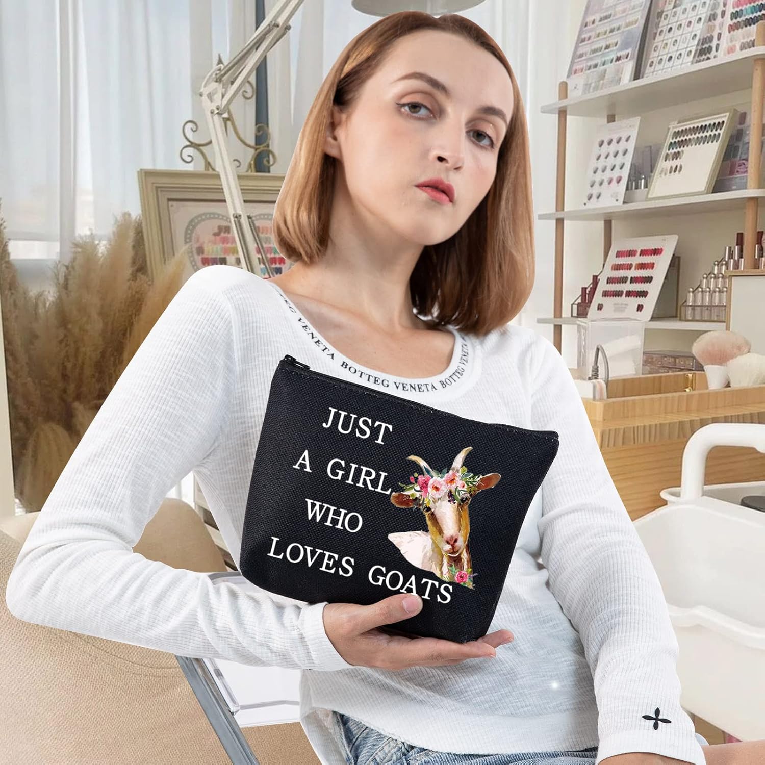 LEVLO Bolsa cosmética divertida de cabra regalo para amantes de los animales, solo una chica que ama las cabras, bolsa de maquillaje con cremallera,