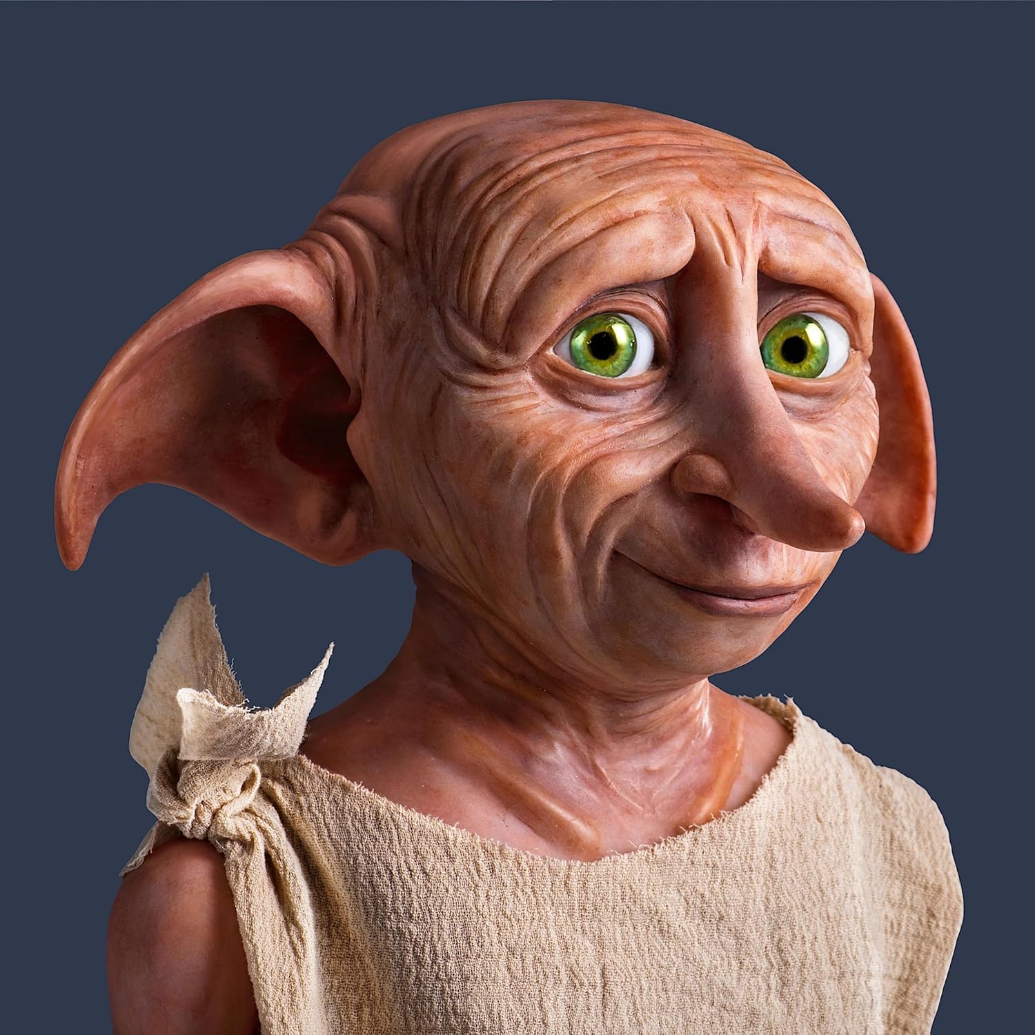 Ashton-Drake Dobby The House ELF – Figura articulable con calcetín