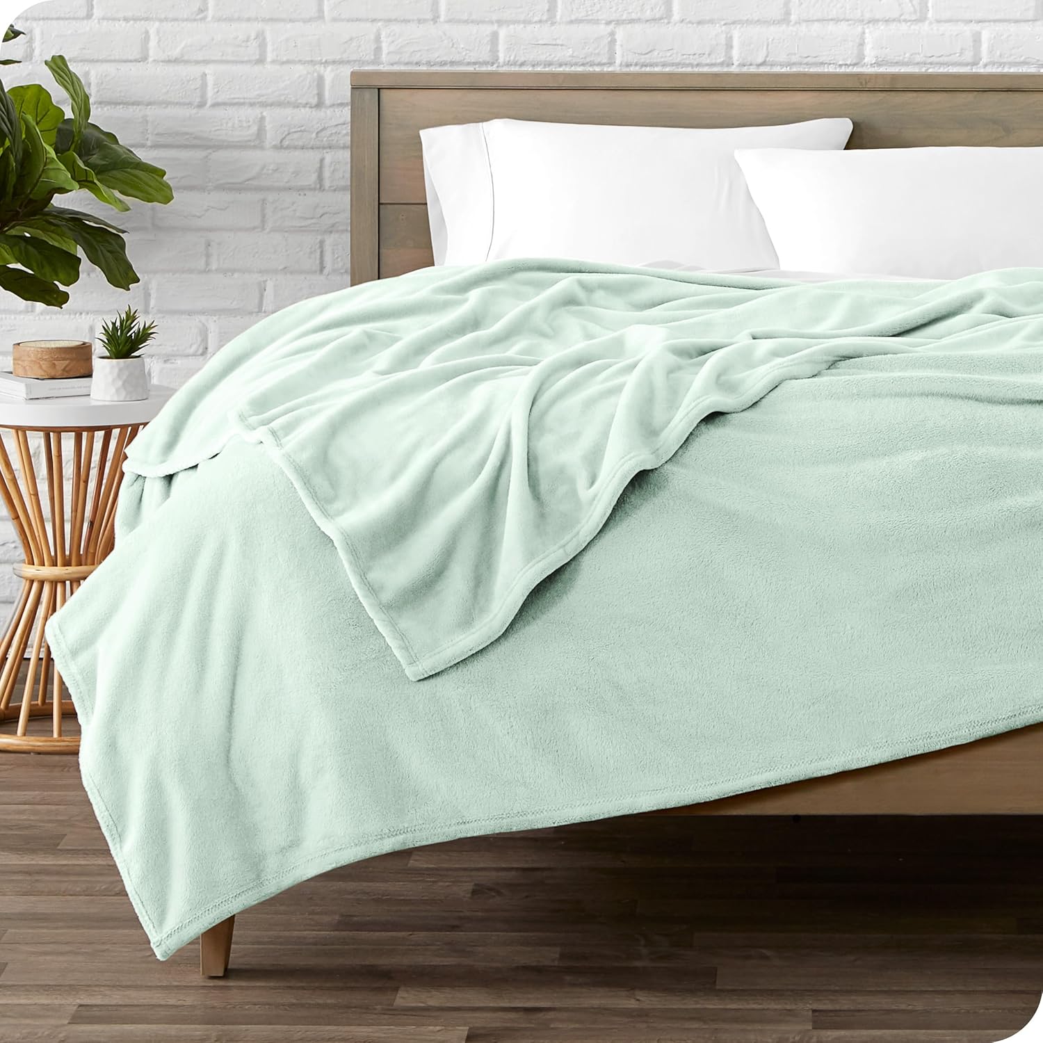 Bare Home – Cobija de microfelpa muy suave