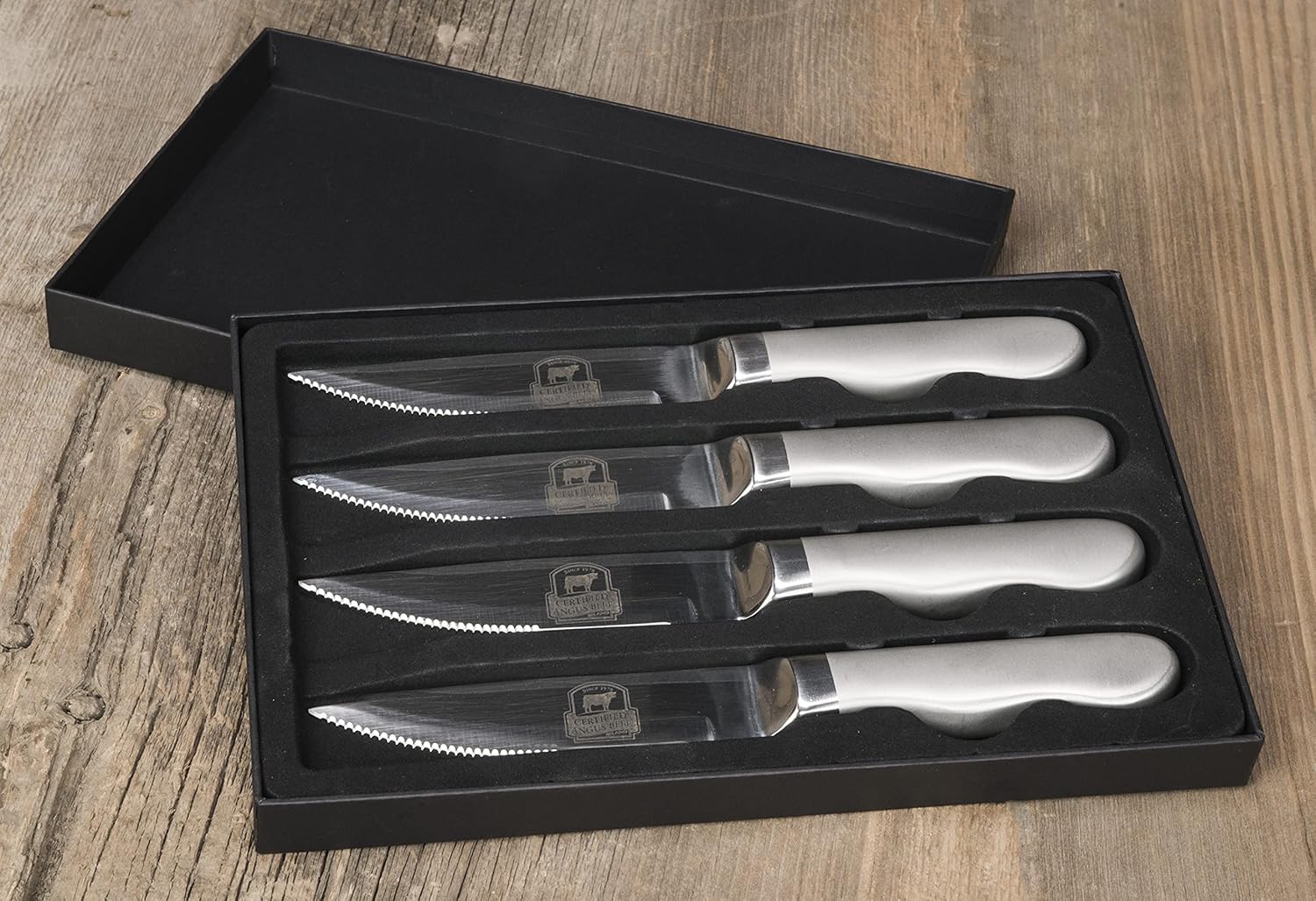 Juego de 4 cuchillos de carne de alta calidad, cuchillos dentados para los amantes de la carne, entusiastas de la carne de res y fanáticos de la