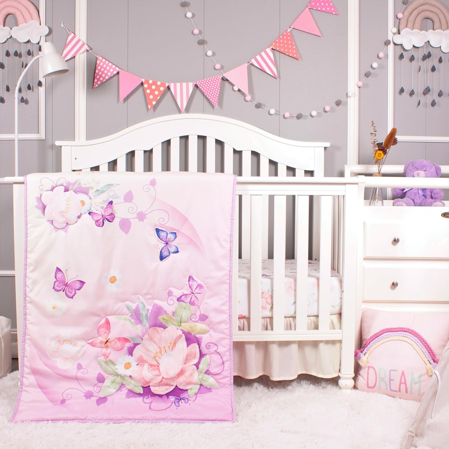 La Premura Juego de ropa de cama para cuna de bebé para niñas, juego de cuna de 3 piezas de tamaño estándar con mariposas moradas en acuarela para