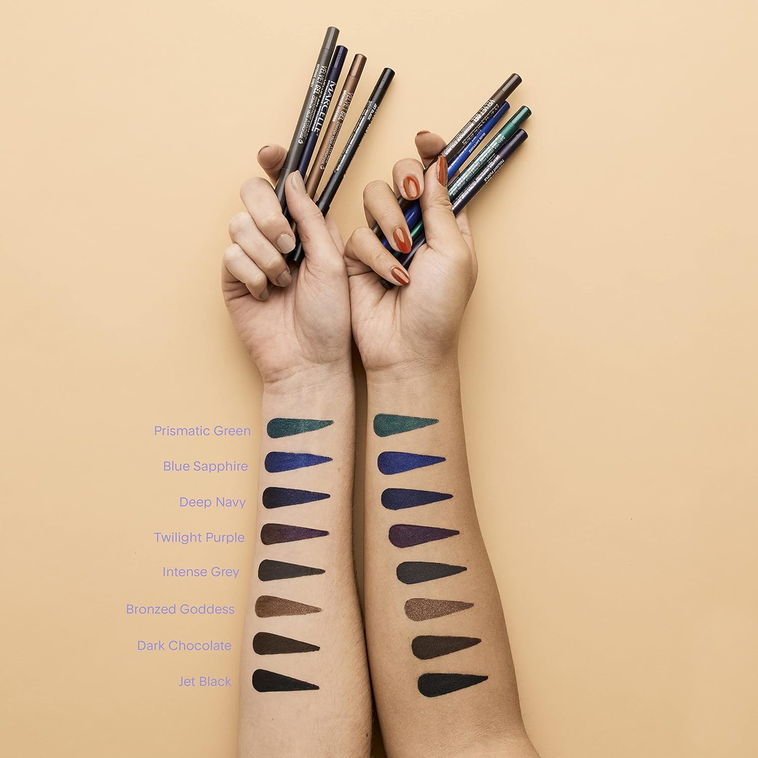 Marcelle Delineador de ojos de gel de terciopelo, impermeable, azul marino profundo, hipoalergénico y sin fragancia, 0.04 onzas