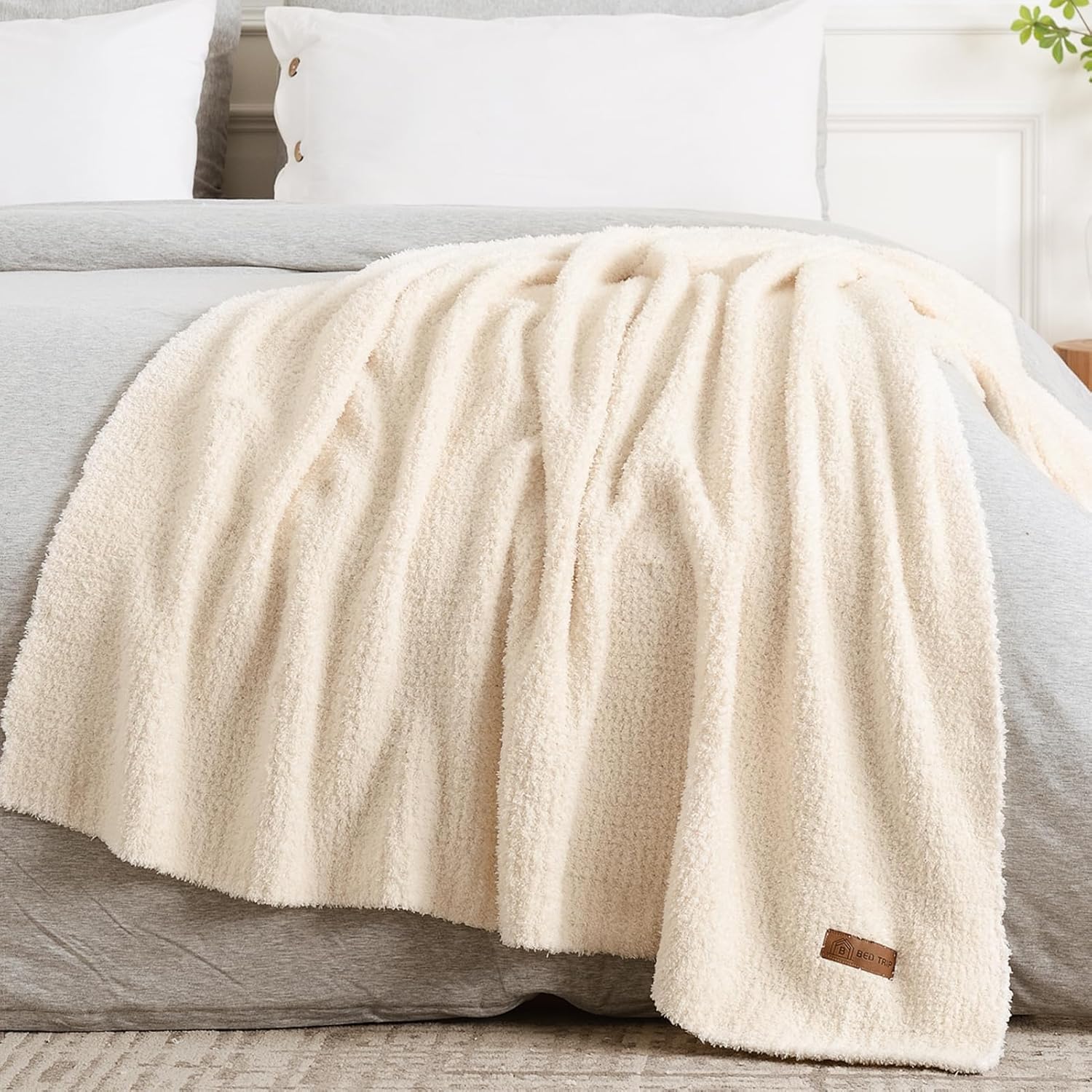 Manta de felpa para sofá, manta de felpilla ligera y suave con textura mullida y diseño de ribete acanalado, manta decorativa de lujo y esponjosa