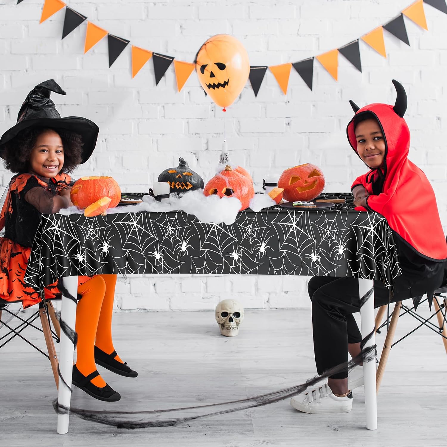 PLULON Paquete de 3 manteles de Halloween de 54 x 108 pulgadas, mantel de plástico de tela de araña para decoración de mesa de cena de vacaciones,