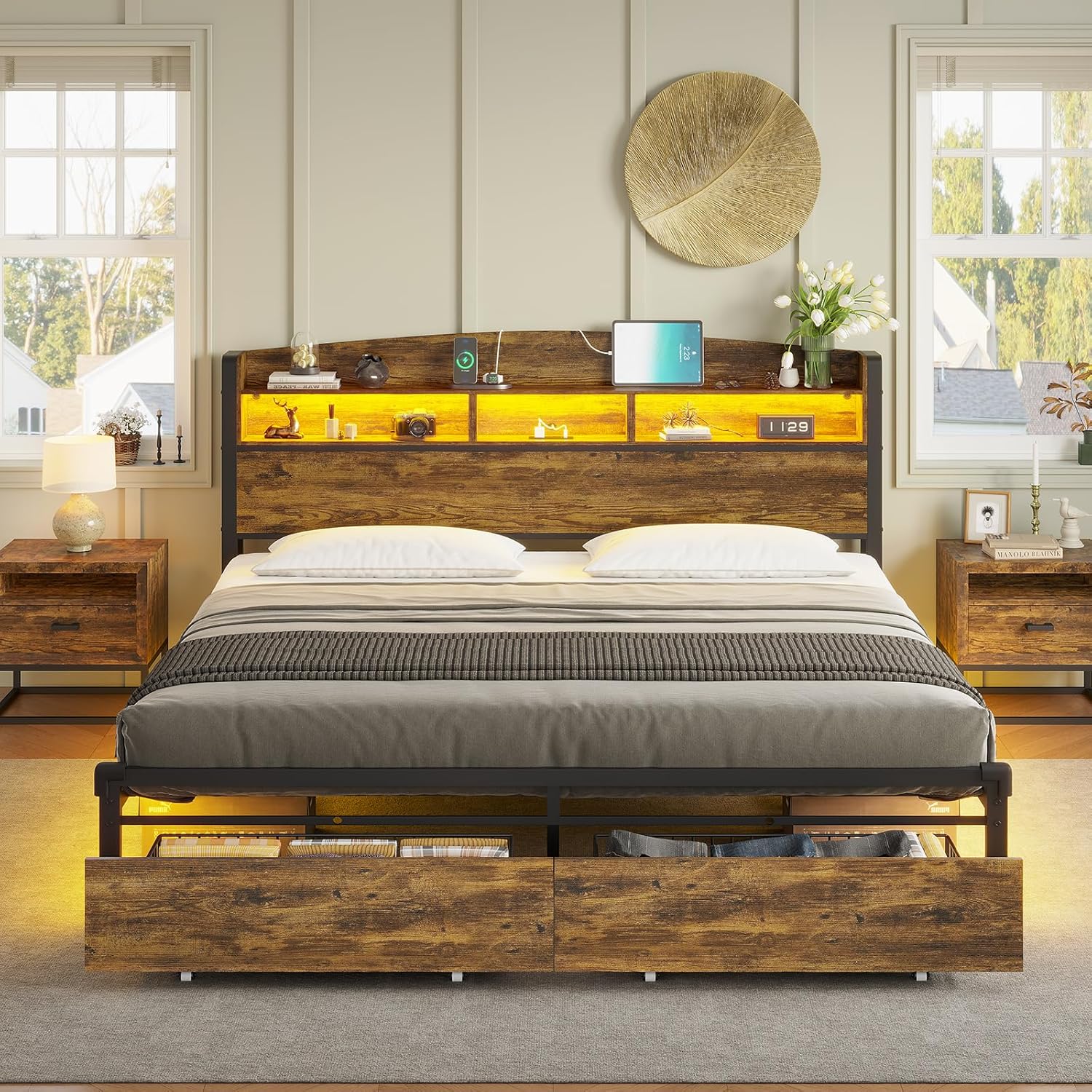 Base de cama tamaño Queen con cabecera de luz LED, estación de carga USB-CA, plataforma de metal con cajones de almacenamiento, cabecera de