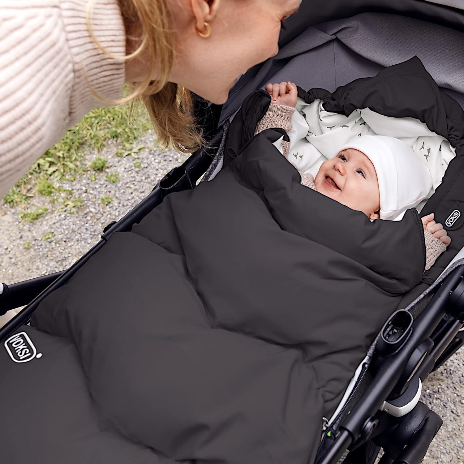 Explorer – Saco para cochecito de bebé, lana natural y plumón, ajuste universal, multiusos, diseñado en Noruega, bolsa de banderines para cochecito