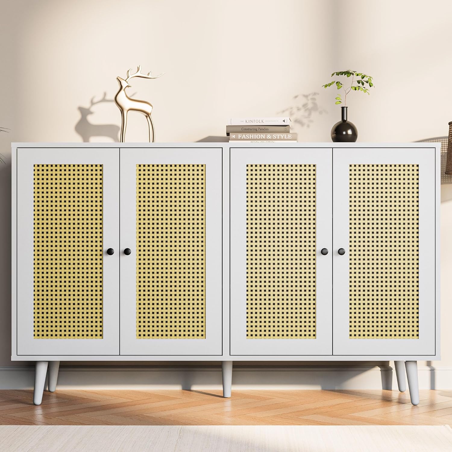 Cozy Castle Gabinete de buffet de ratán blanco con almacenamiento, aparador con 4 puertas de ratán, armario de almacenamiento para sala de estar,