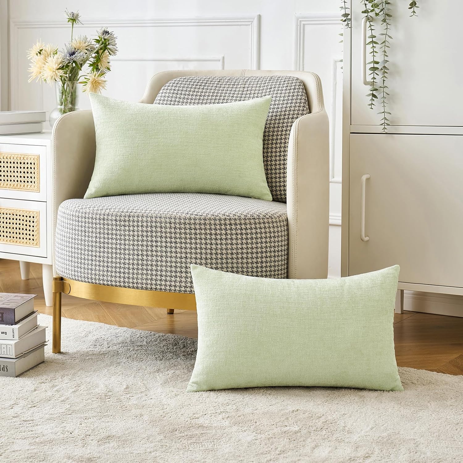 MIULEE Paquete de 2 fundas de almohada de felpilla suave de color verde claro primaveral de 12 x 20 pulgadas, fundas de almohada teñidas sólidas