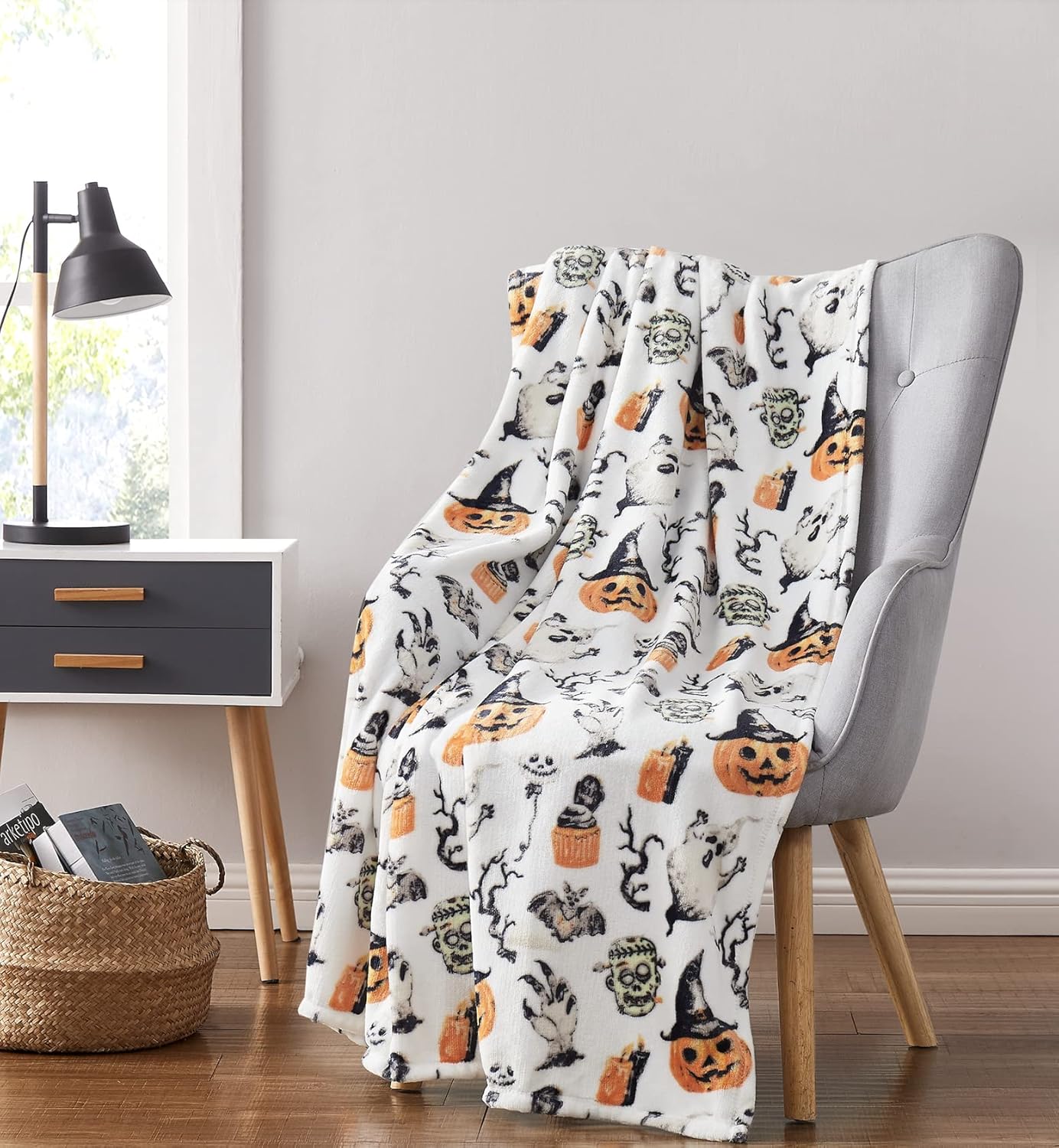 GoodGram Mantas de gran tamaño con temática chic de otoño y Halloween, ultra suaves y afelpadas, estilos surtidos (fantasmas espeluznantes)