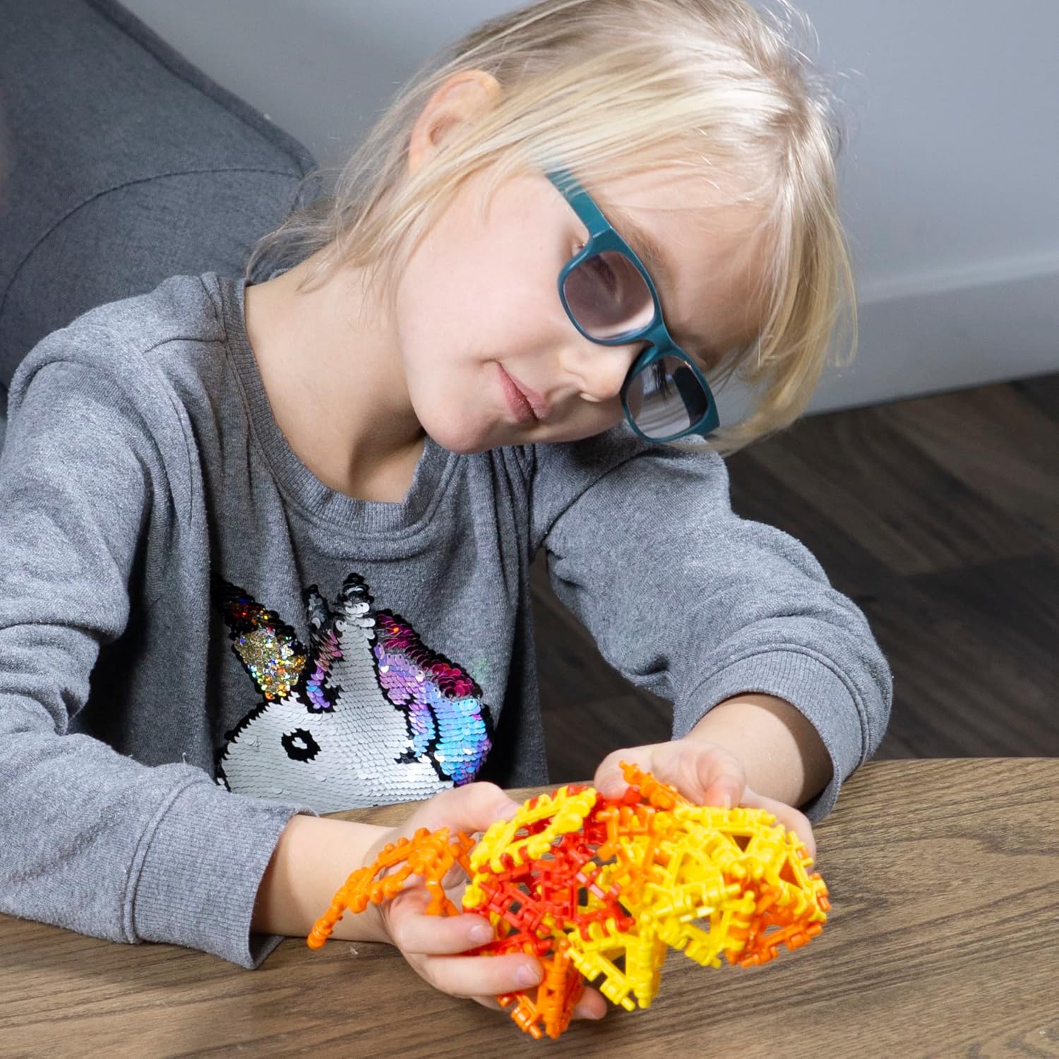 That Hinge Toy – Juego de 82 piezas azul + rosa, animal + más juguete de construcción STEM