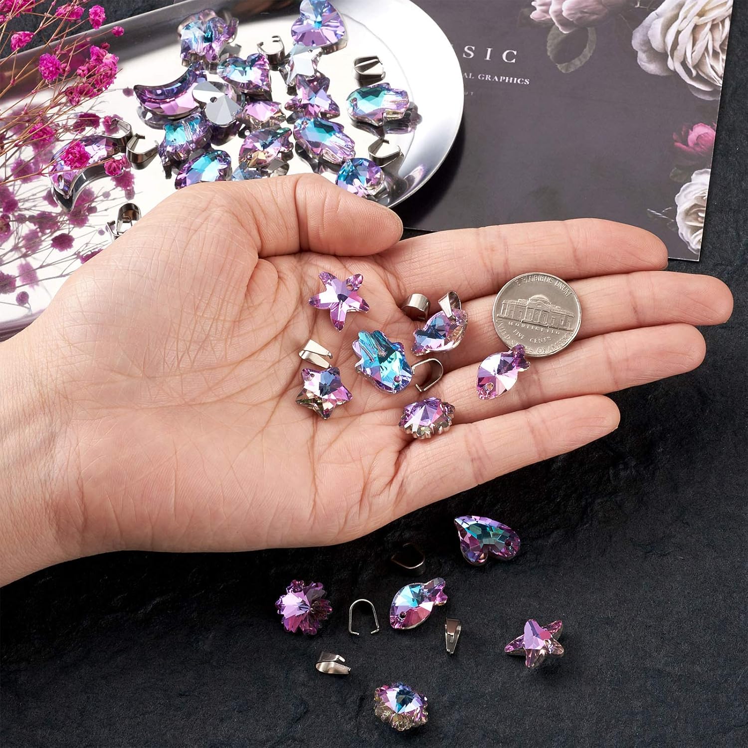 Cheriswelry 36 colgantes de cristal facetado K9 de 9 estilos, dijes colgantes de piedra natal iridiscente mixta, cuentas colgantes con conectores de