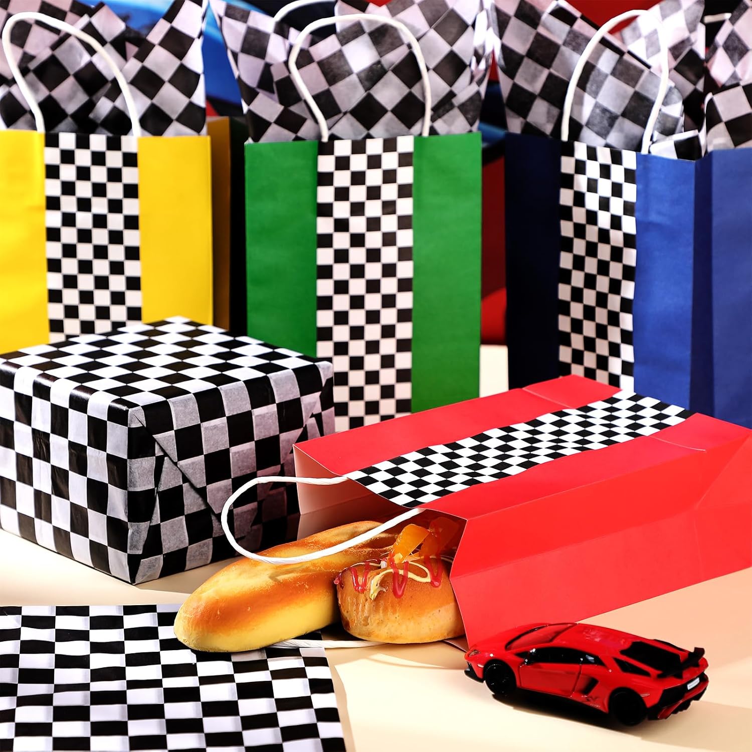 Glenmal Paquete de 16 bolsas de regalo para autos de carreras con papel de seda a granel de 8.3 x 5.9 x 3.1 pulgadas, bolsas de recuerdo de fiesta