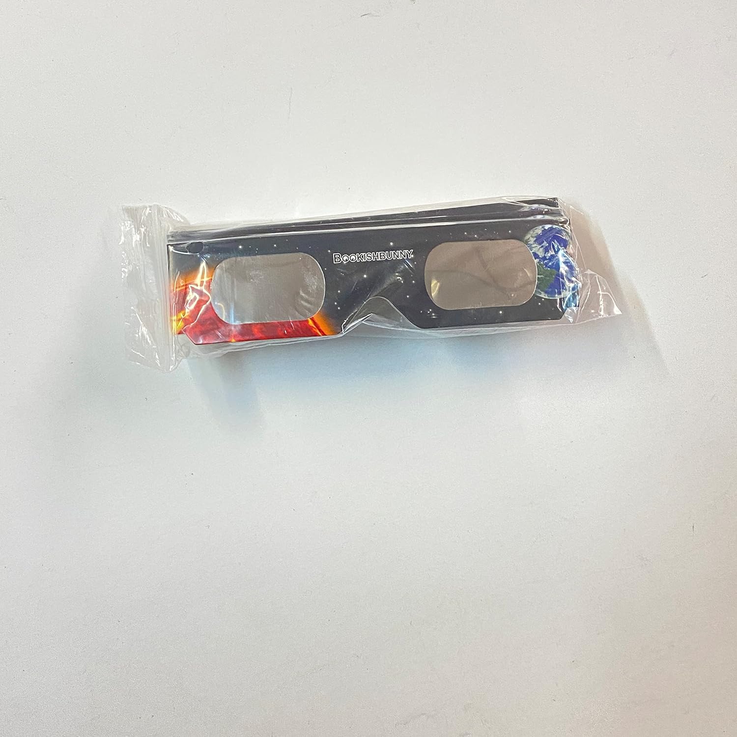 Bookishbunny 12 pares solares de los espectadores del eclipse de las gafas de papel que ven el sol que ve el ISO certificado