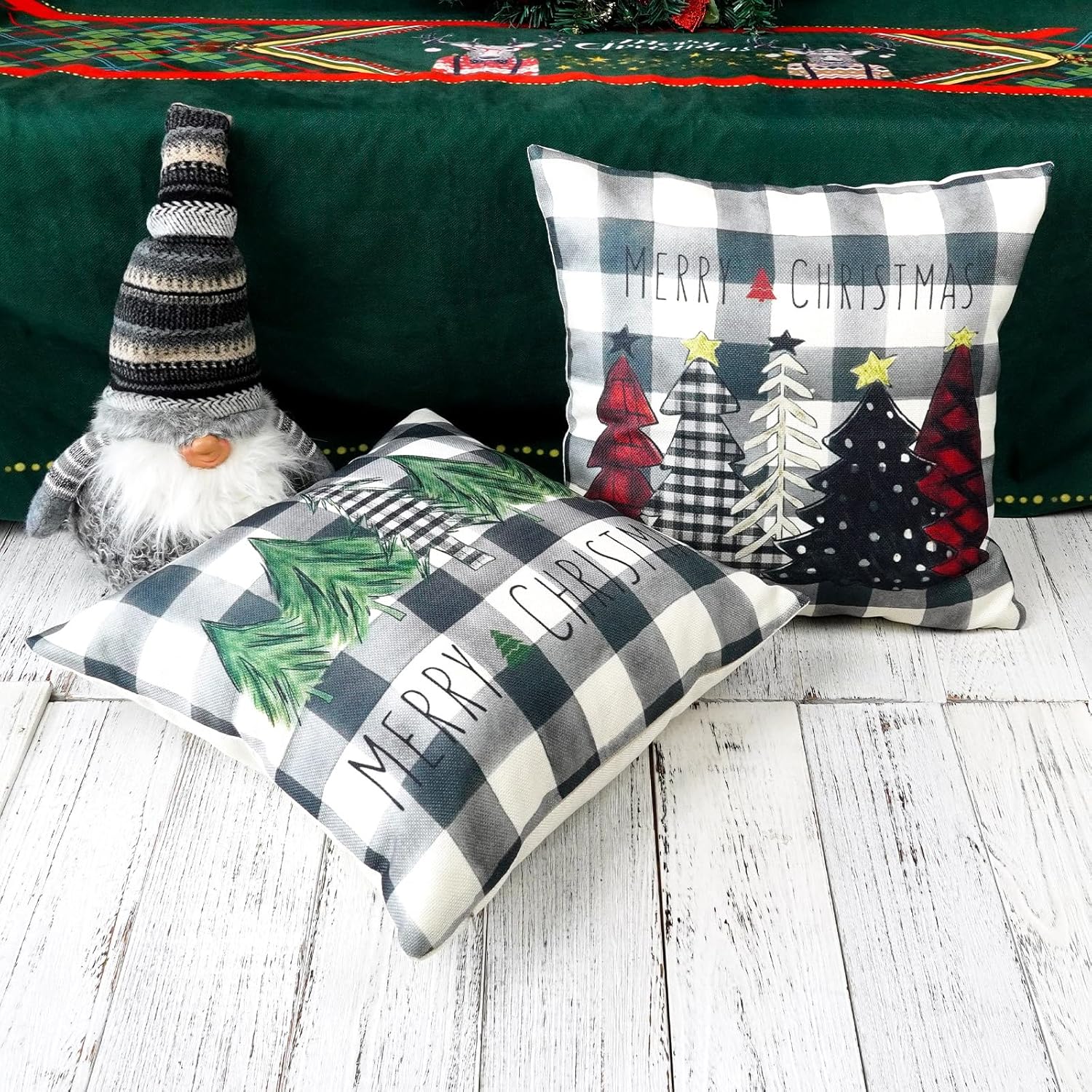 ONWAY Juego de 2 fundas de almohada de Navidad de 18 x 18 pulgadas, diseño de árboles rojos y verdes a cuadros negros, fundas de almohada lumbares