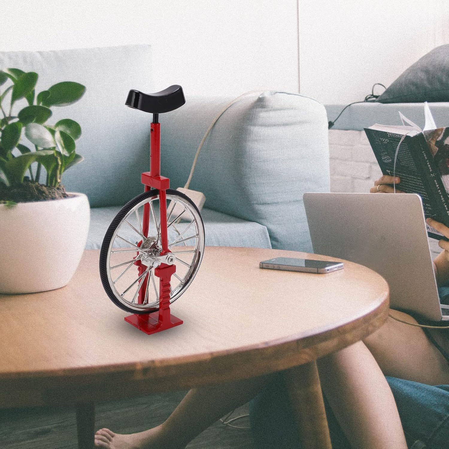 Modelo monociclo, mini adorno de bicicleta, mesa de bricolaje, modelo de una sola rueda, diseño simulado, aleación, hermoso juguete de bicicleta