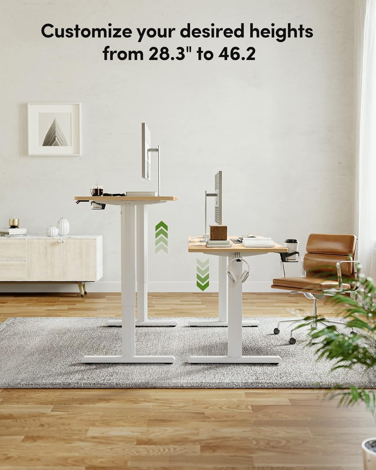 FEZIBO Escritorio eléctrico de pie ajustable en altura, mesa de pie de 55 x 24 pulgadas, escritorio de oficina en casa con tablero de empalme,