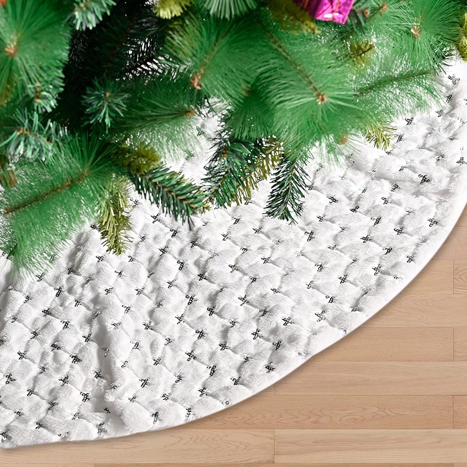 DegGod Faldas de árbol de Navidad blancas como la nieve con lentejuelas plateadas, 30 pulgadas de piel sintética de felpa para árbol de Navidad,