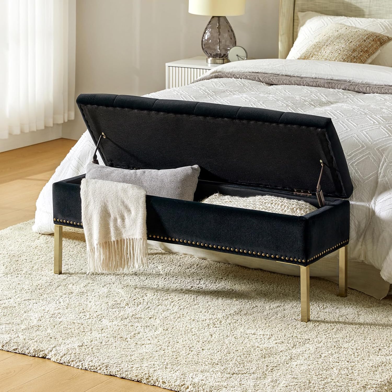 HULALA HOME Banco otomano moderno de terciopelo con tapa abatible y ribete de cabeza de clavos, banco tapizado para dormitorio en el extremo de la