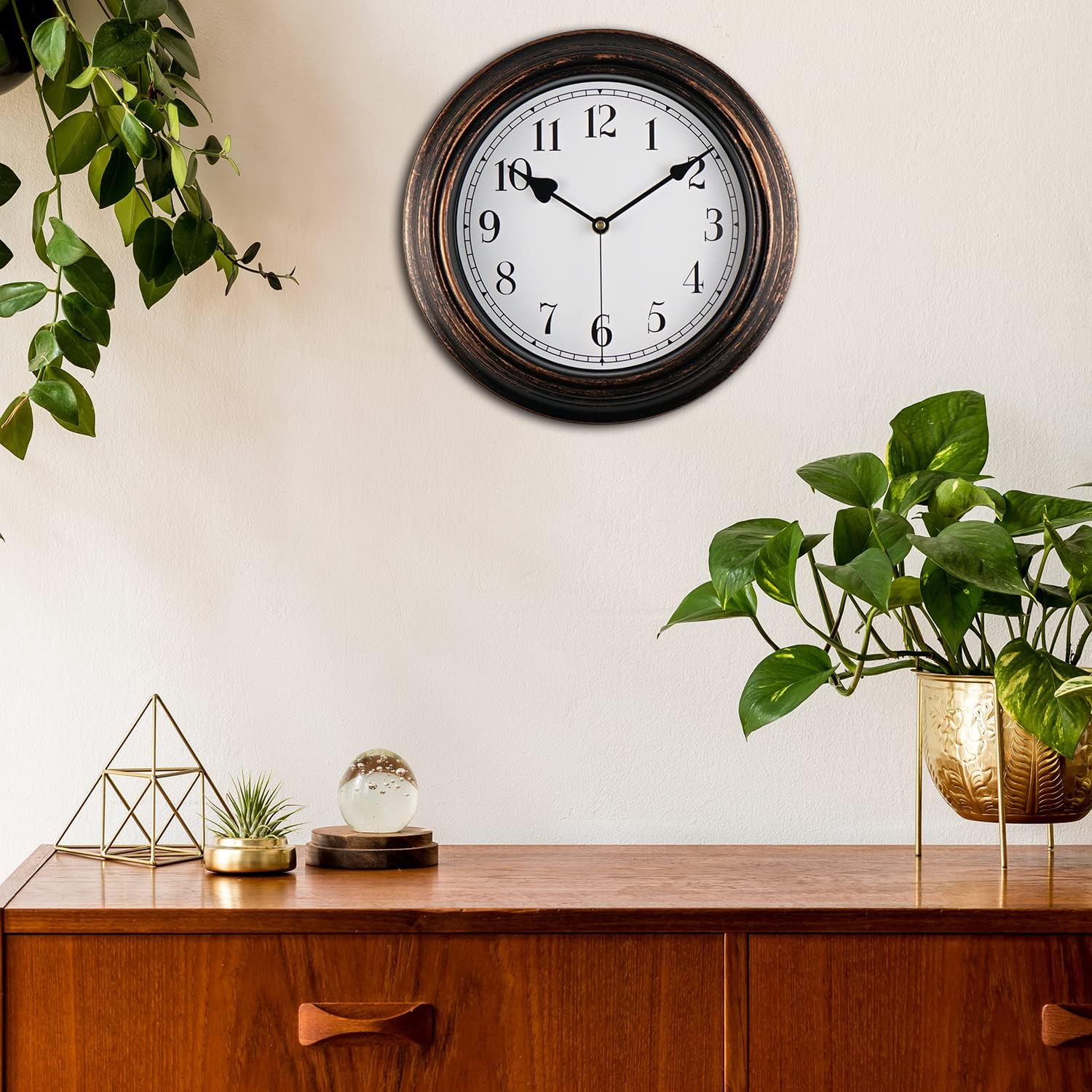 Reloj de pared retro, reloj clásico vintage silencioso sin tictac de 10 pulgadas, fácil de leer, reloj de cuarzo de calidad que funciona con pilas,