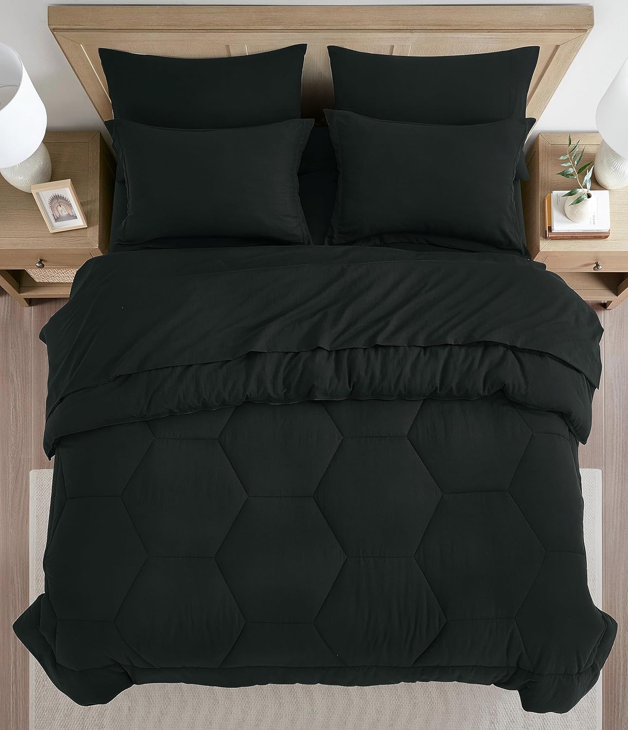 Chezmoi Collection Piper – Juego de cama matrimonial en una bolsa, 7 piezas con diseño geométrico de panal de abeja, acolchado de microfibra lavada