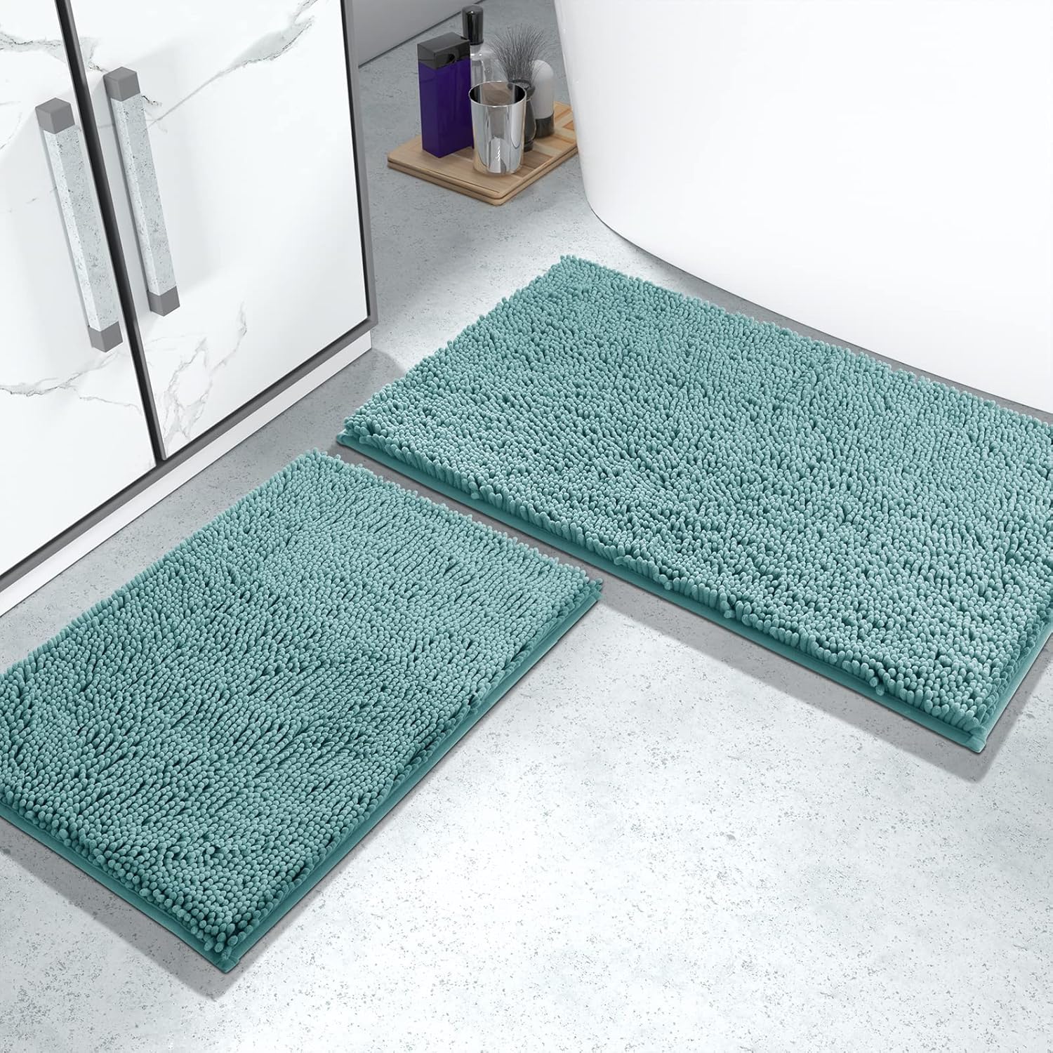 Yimobra Juego de 2 alfombras de baño de felpilla de lujo, suaves y absorbentes, antideslizantes, lavables para baño (31.5 x 19.8 + 24 x 17 pulgadas,
