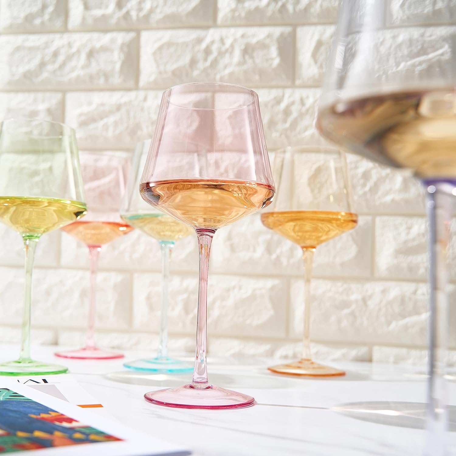 Juego de 6 copas de vino de cristal de colores, grandes y únicos de 16 onzas, ideales para todas las ocasiones y celebraciones especiales, vasos