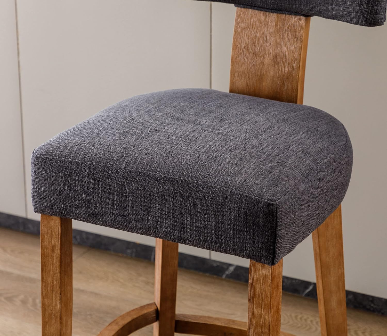 VESCASA Taburetes de bar de altura de mostrador con patas de madera natural, sillas tapizadas modernas de lino de 27 pulgadas de alto con reposapiés
