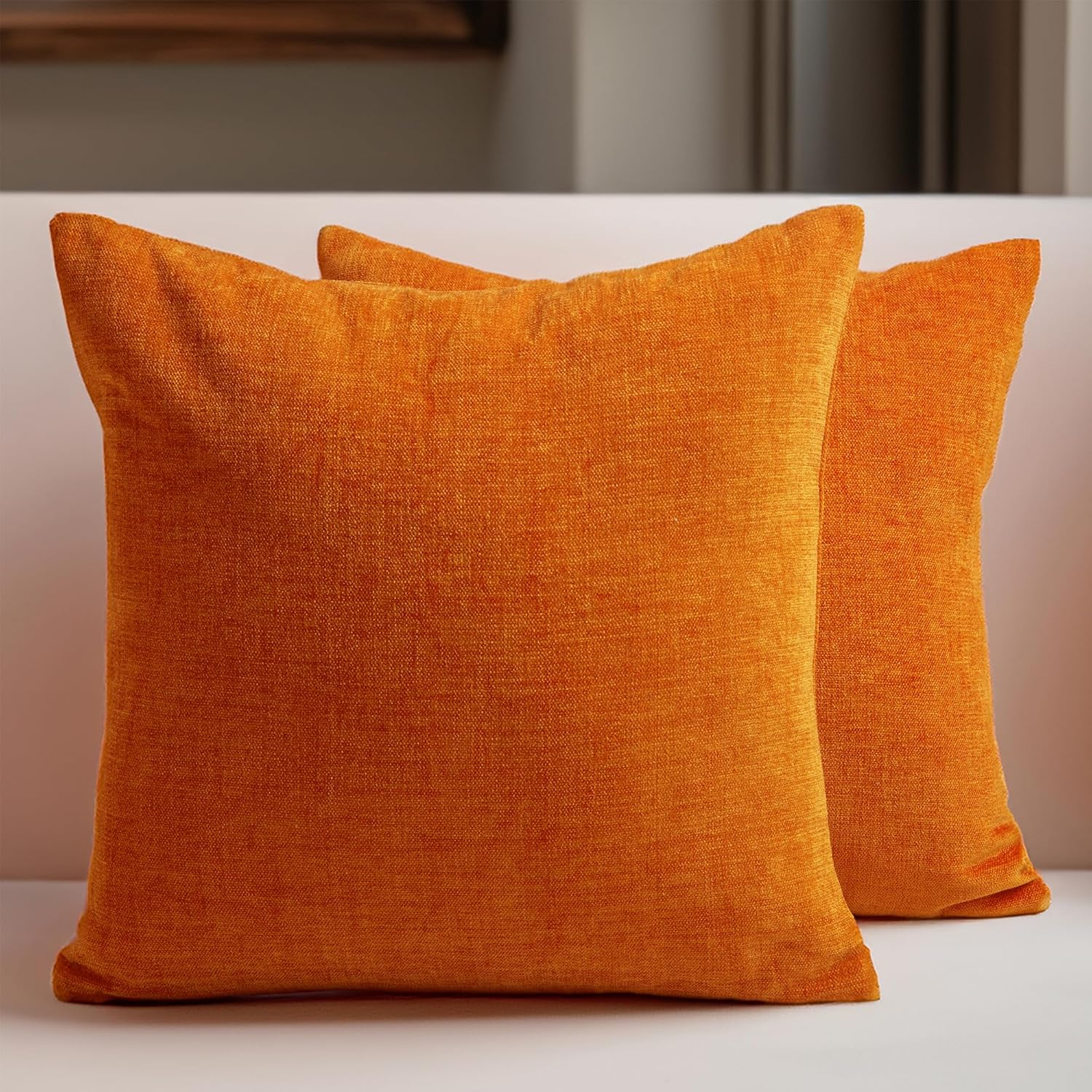 Encasa XO Juego de 2 fundas de almohada de felpilla gruesa, color naranja, (24 x 24 pulgadas) (23.6 x 23.6 in), fundas de almohada cuadradas