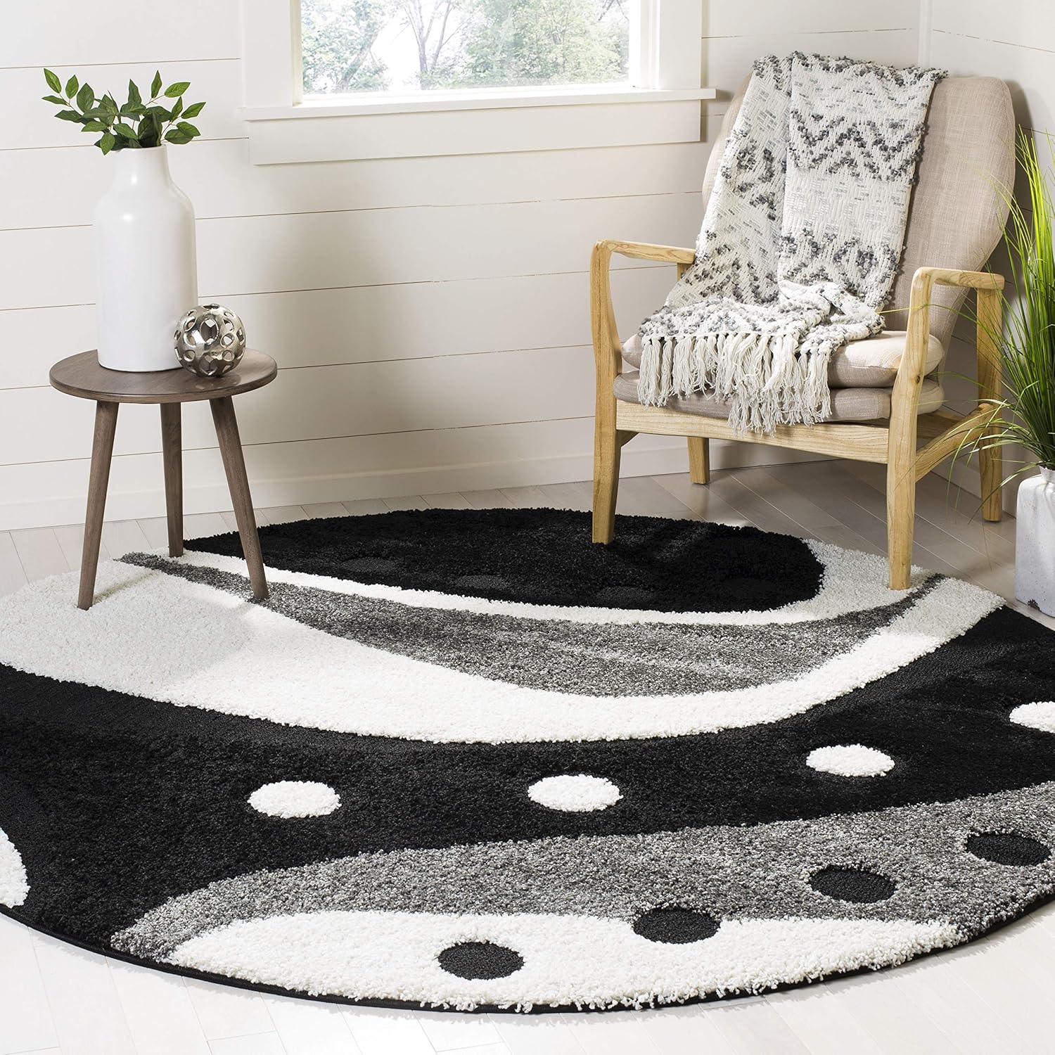 SAFAVIEH Florida Shag Collection SG473 – Alfombra redonda de mediados de siglo, 4 pies, redonda, color negromarfil, alfombra de área moderna