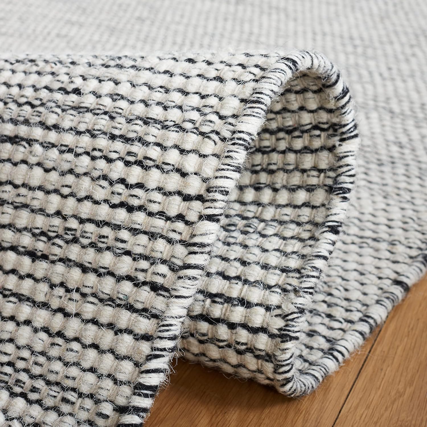 SAFAVIEH Natura Collection – Alfombra de área de 8 x 10 pies, marfil y negro, lana hecha a mano, ideal para zonas de alto tráfico en sala de estar,