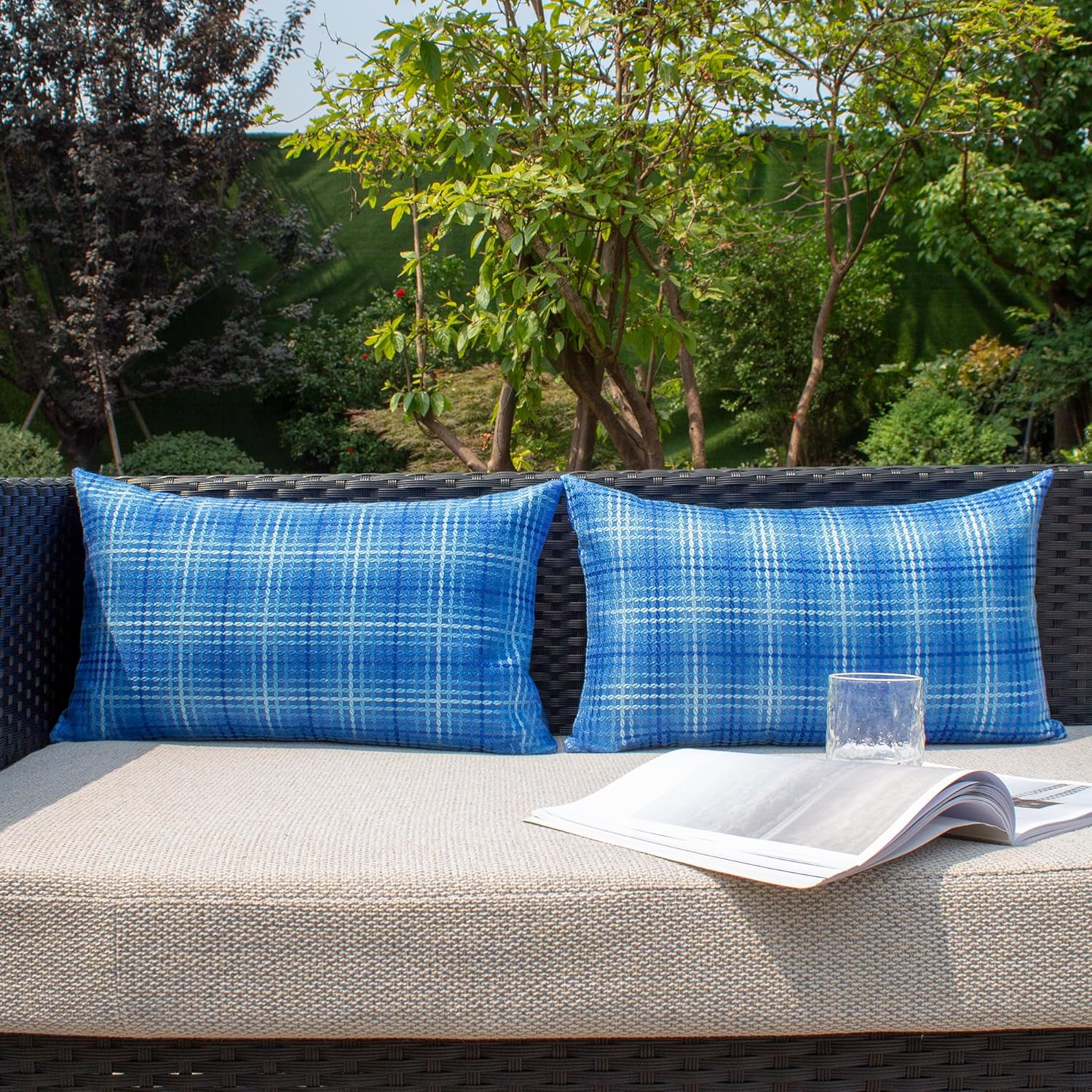 Kevin Textile – Juego de 2 fundas de almohada impermeables para exteriores para muebles de patio, fundas de cojín decorativas de lino para