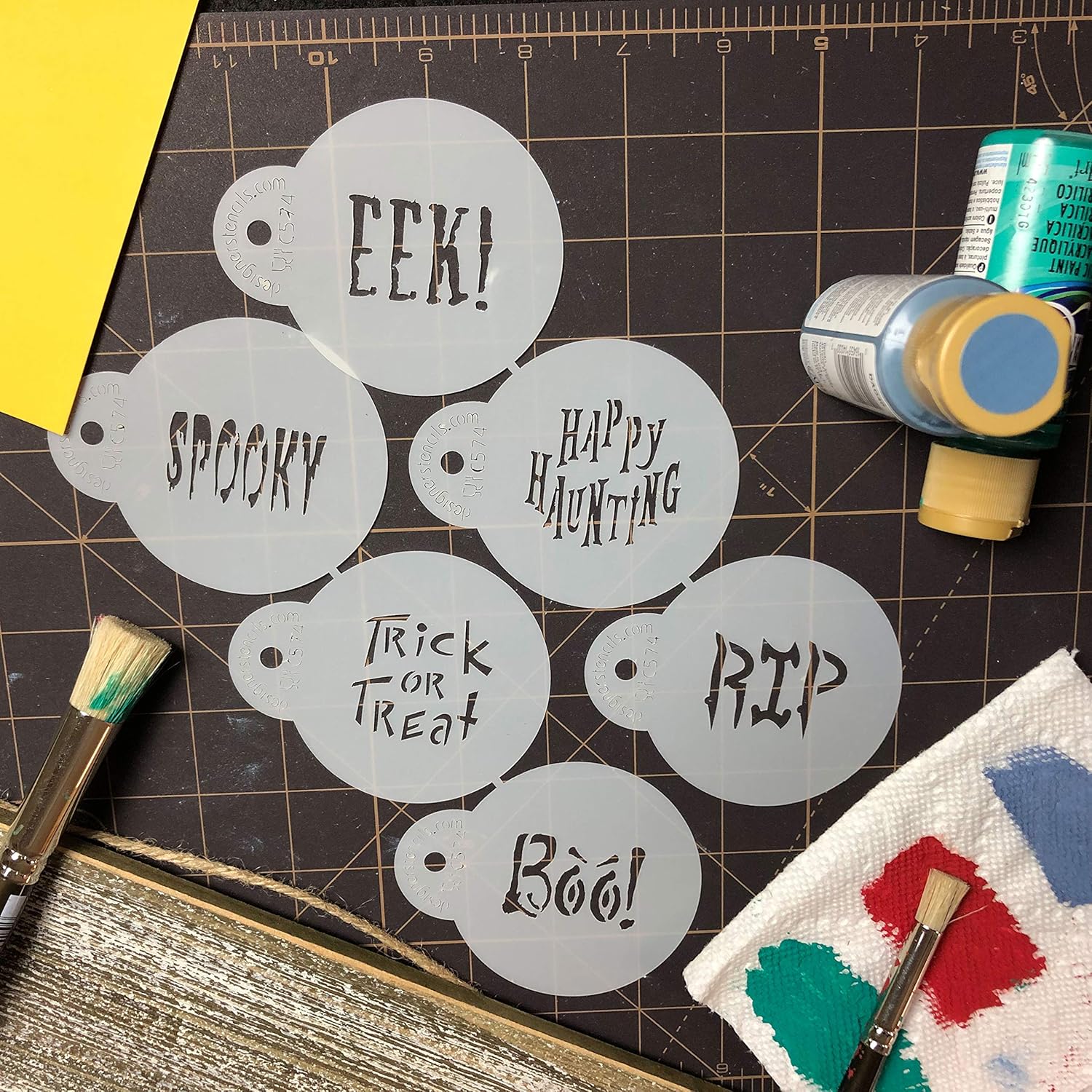 Designer Stencils Dichos pequeños de plantillas de galletas de Halloween, beigesemitransparente