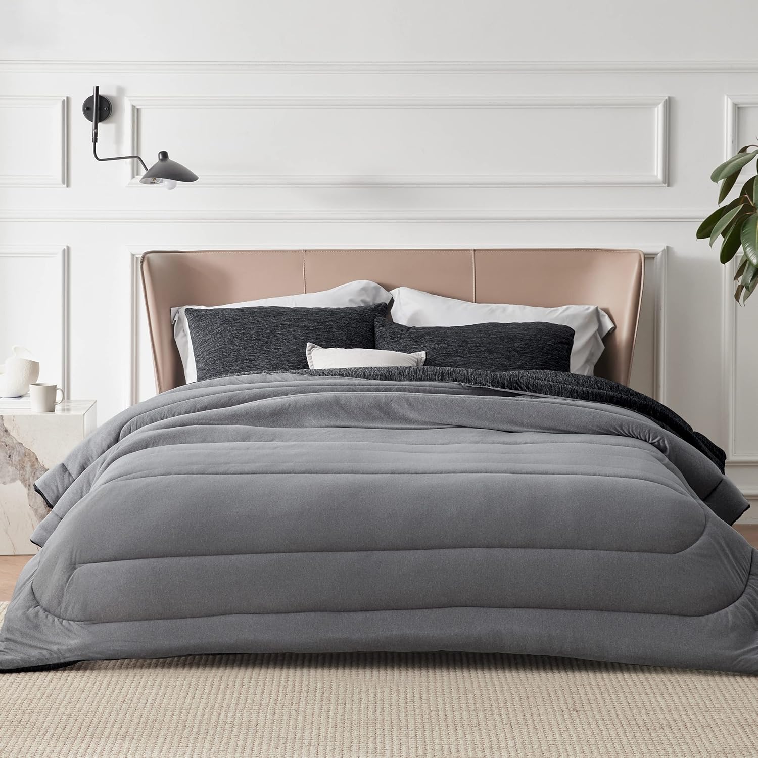 Bedsure Juego de edredón tamaño matrimonial  Juego de cama refrescante y cálido, edredón reversible negro carbón para todas las estaciones, 3