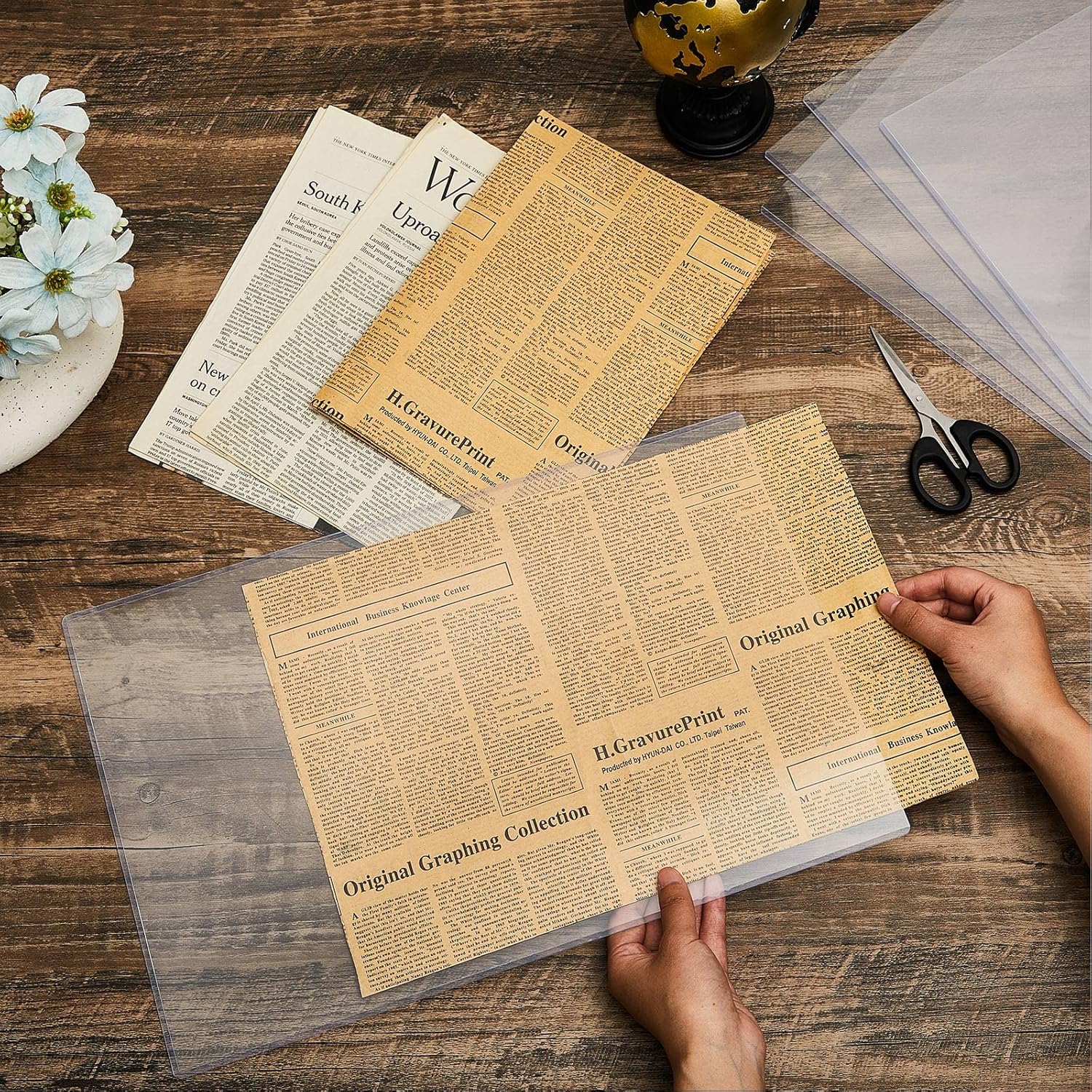 50 fundas protectoras para pósteres de Henoyso de 11 x 17 pulgadas, protectores de plástico rígido transparente para marcos de cristal resistentes