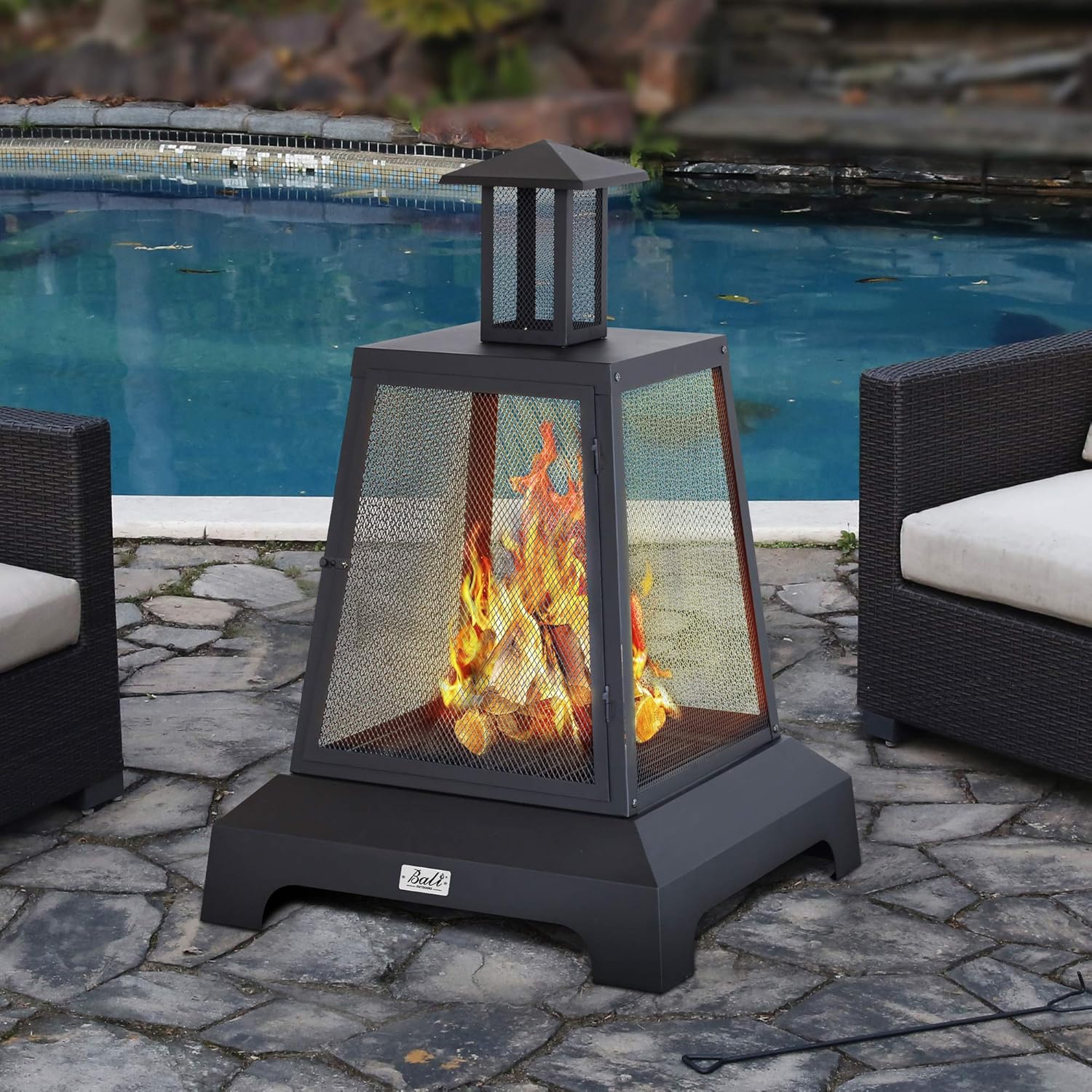 Chimenea Plaza de Hierro de 27.5 pulgadas Grandes Fuegos Poker Malla de Chispa Pantalla de Chimenea Rejilla de Carbón