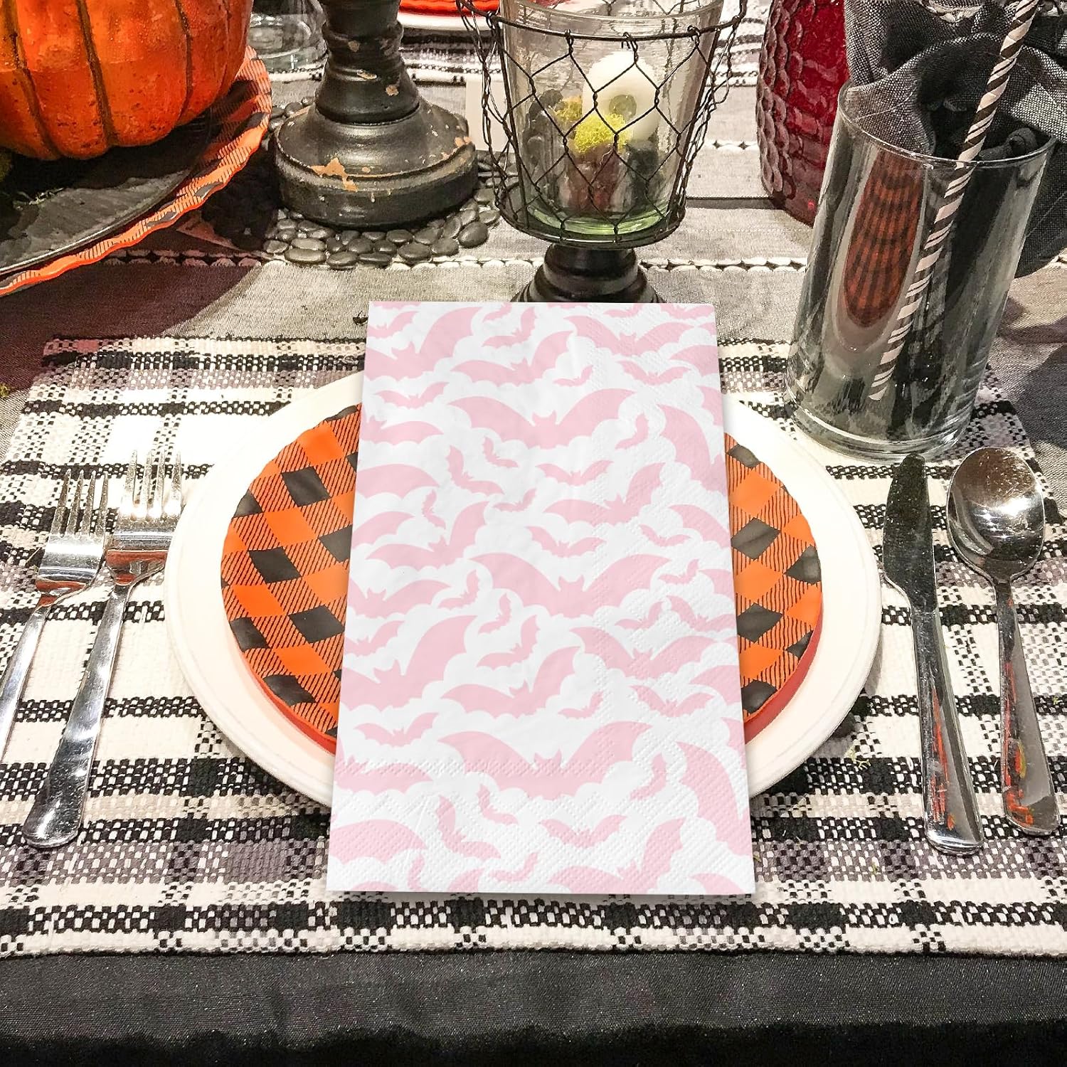 AnyDesign Paquete de 100 servilletas de 3 capas desechables de papel de murciélago rosa para Halloween, servilletas de mano para fiesta de