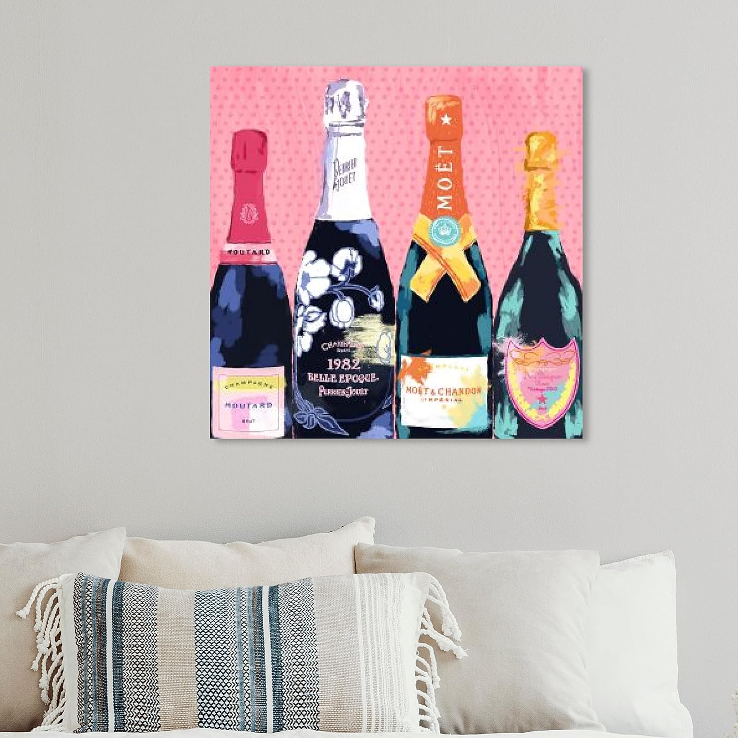 The Oliver Gal Artist Co. Drinks and Spirits – Lienzo decorativo para pared, diseño de “Pass The Bottle”, decoración del hogar, 12 x 12 pulgadas,