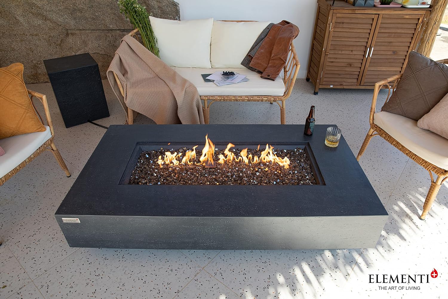 AMS Chimenea Elementi  Mesa de hormigón de gas natural para patio exterior  Cubierta de lona, roca de lava, tapa de quemador de aluminio y válvula