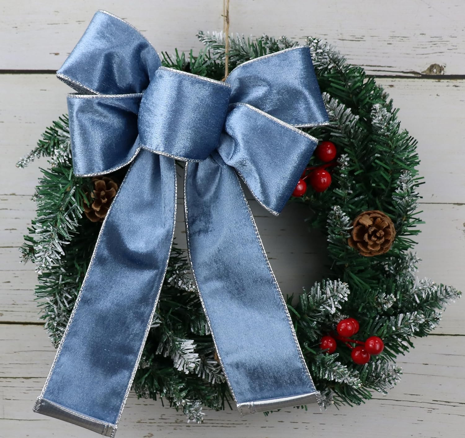 Cinta de terciopelo azul polvoriento con alambre de 2.5 pulgadas x 10 yardas, cinta azul de Navidad con alambre con parte trasera metálica plateada